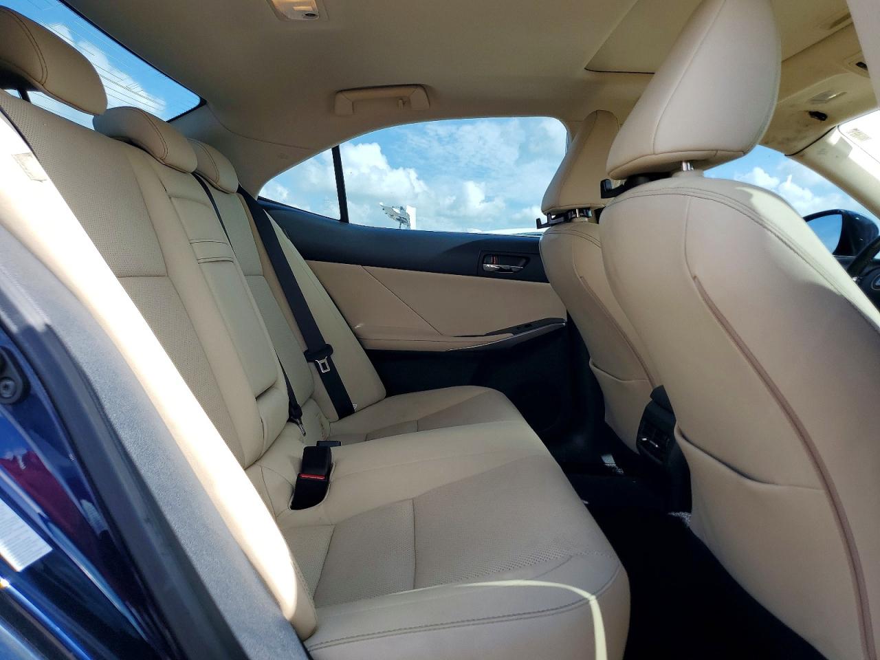 2014 Lexus Is 250 Blue vin: JTHBF1D24E5028398