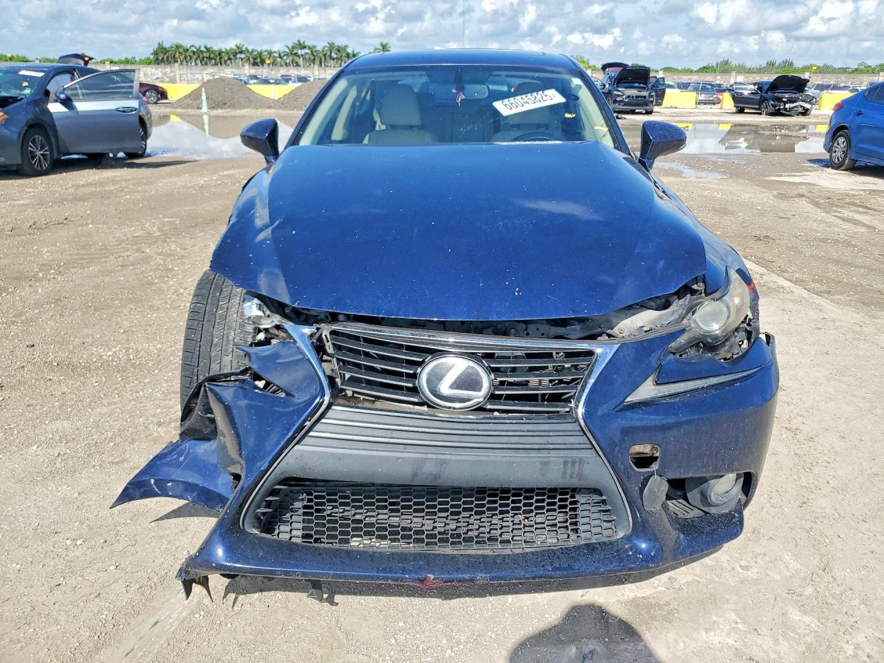 2014 Lexus Is 250 Blue vin: JTHBF1D24E5028398