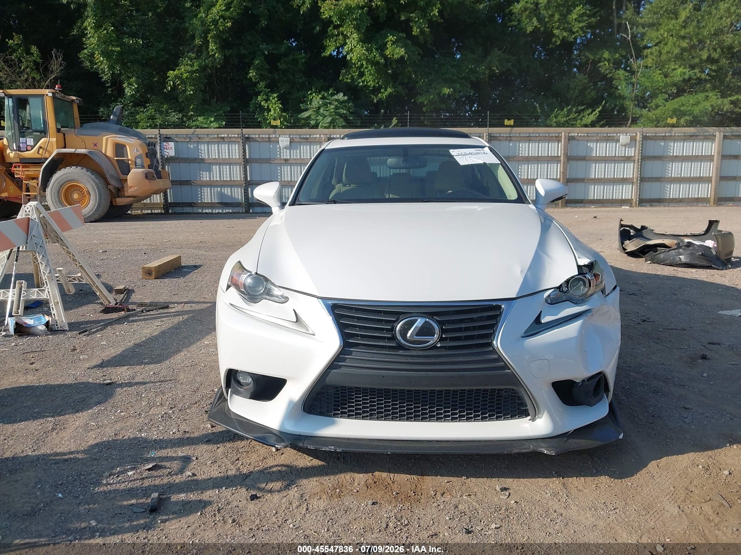 2015 Lexus Is 250   White vin: JTHBF1D24F5068529