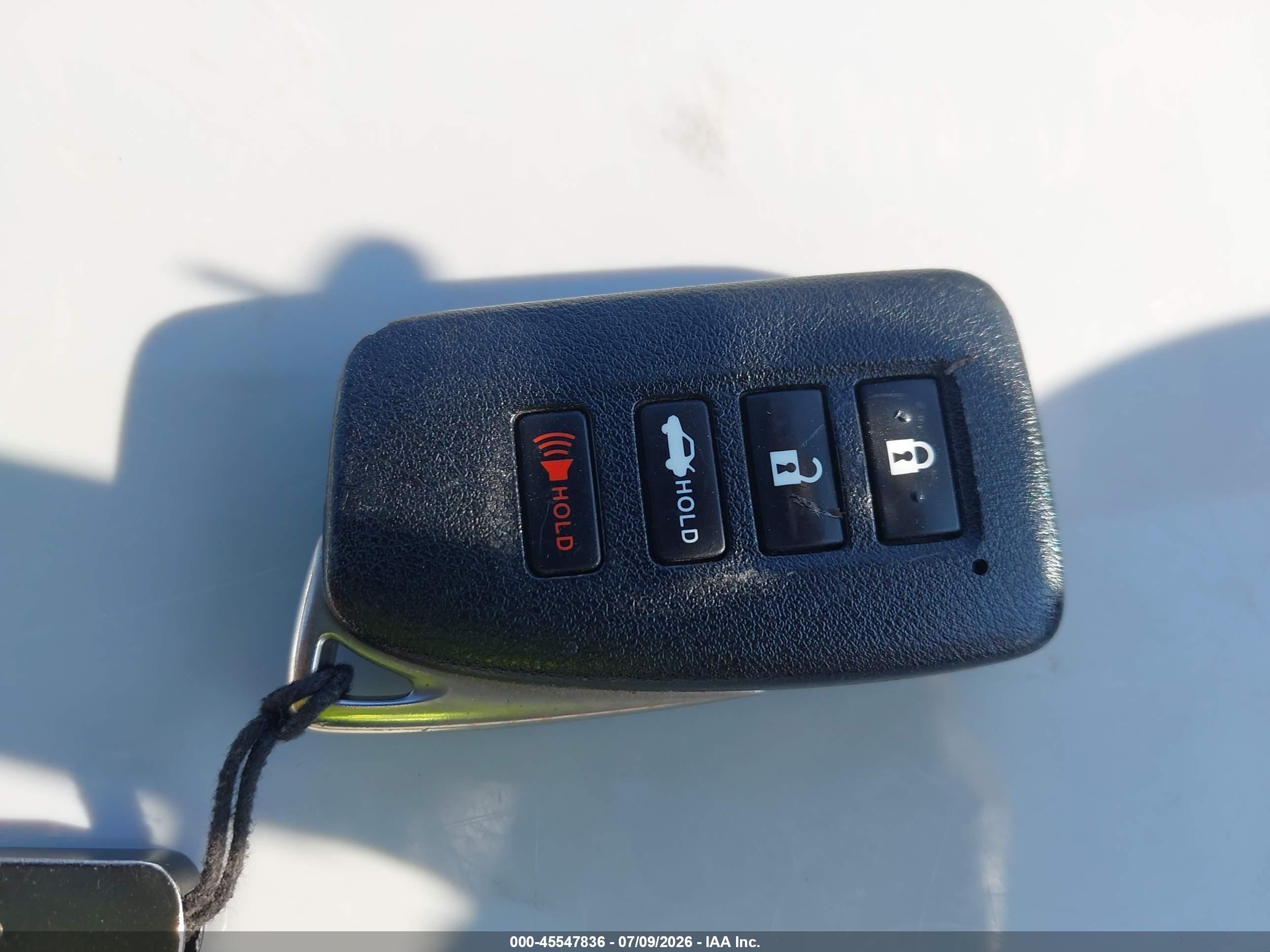 2015 Lexus Is 250   White vin: JTHBF1D24F5068529