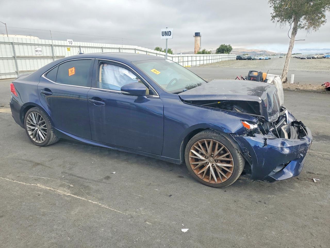 2015 Lexus Is 250 Blue vin: JTHBF1D25F5078485
