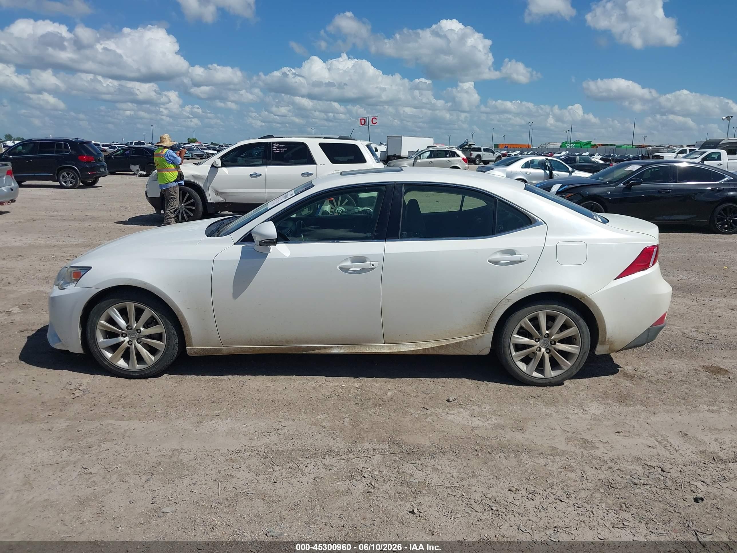 2014 Lexus Is 250 White vin: JTHBF1D26E5042898