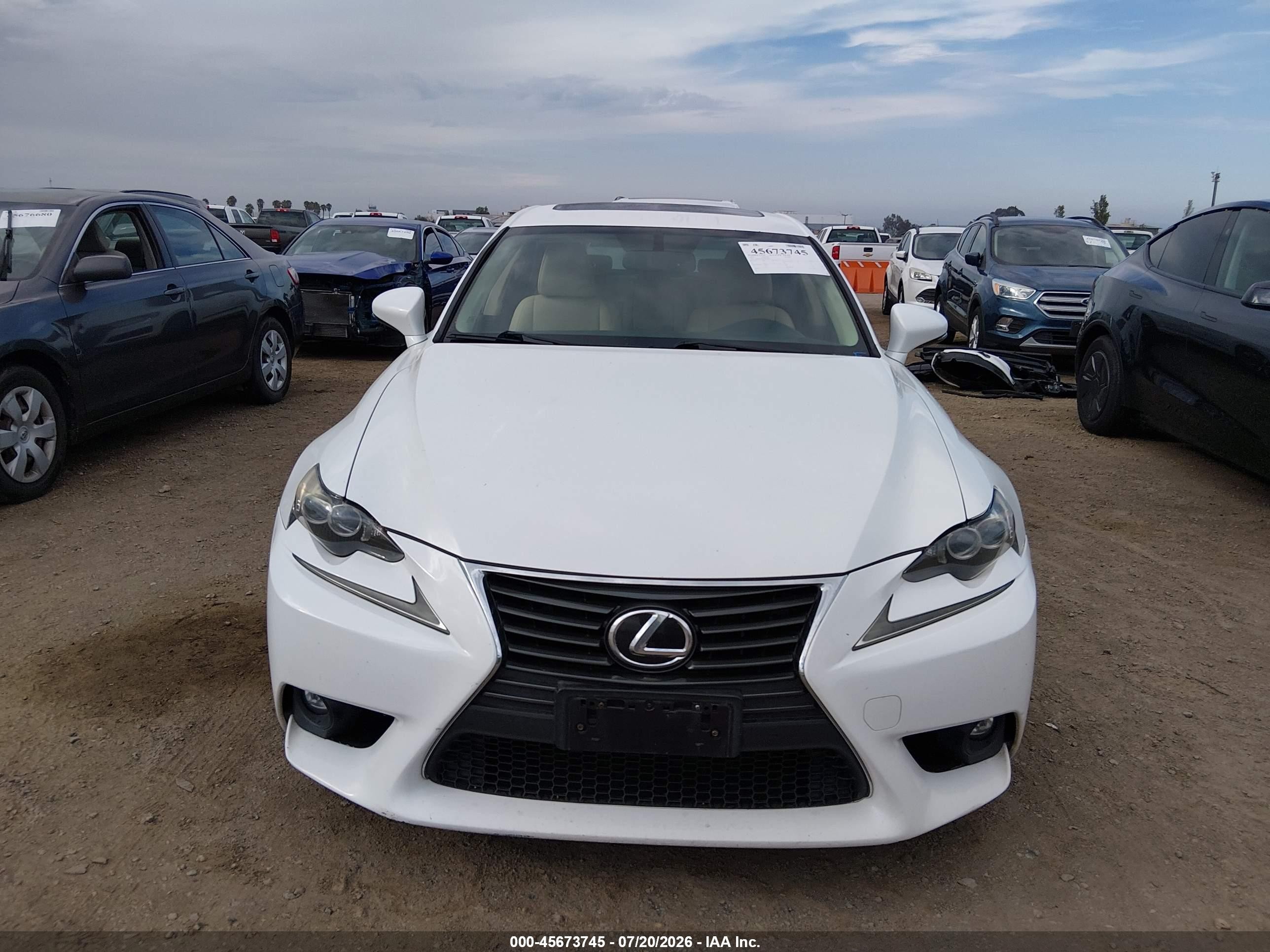 2015 Lexus Is 250   White vin: JTHBF1D26F5045060