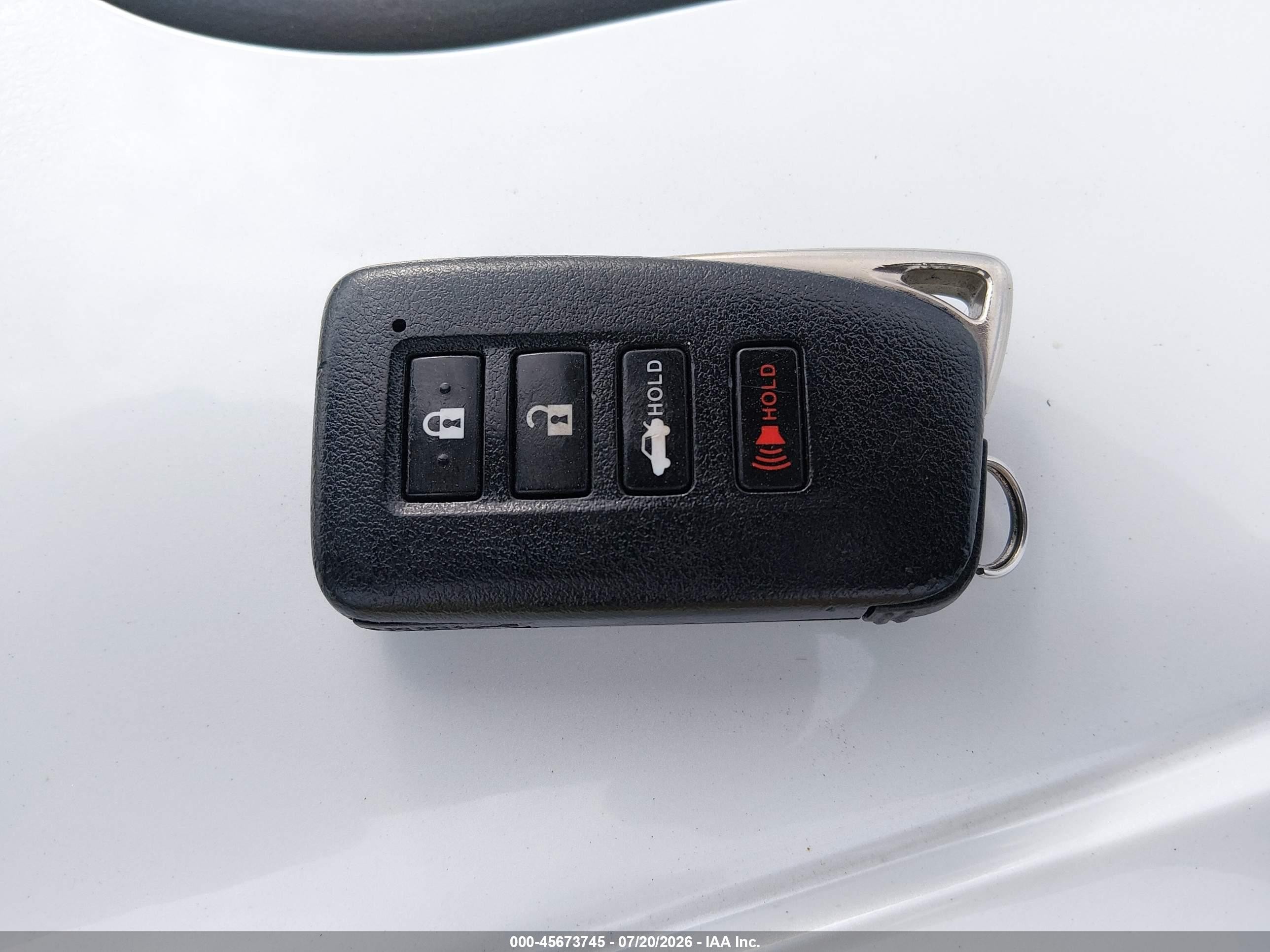 2015 Lexus Is 250   White vin: JTHBF1D26F5045060