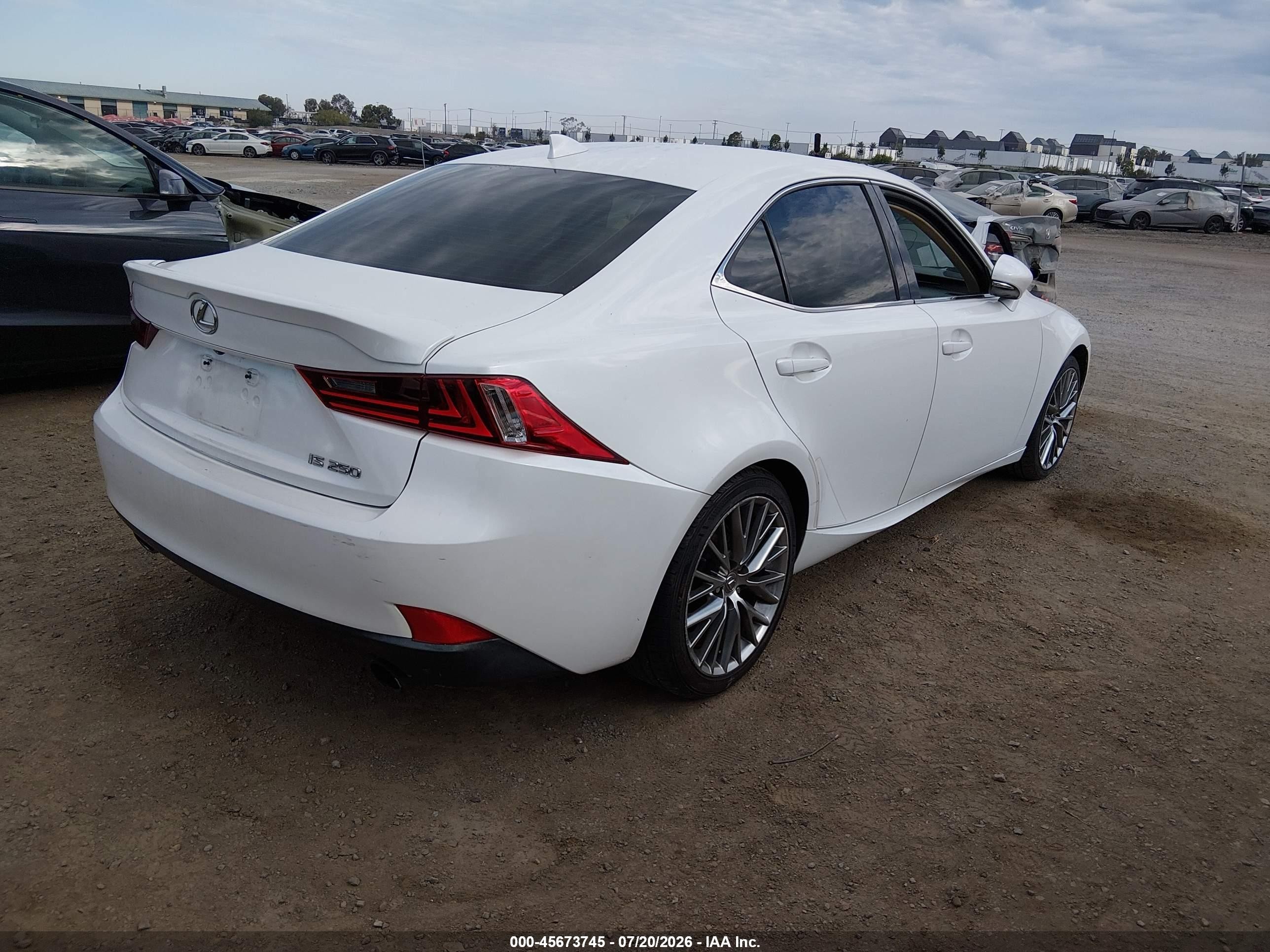 2015 Lexus Is 250   White vin: JTHBF1D26F5045060