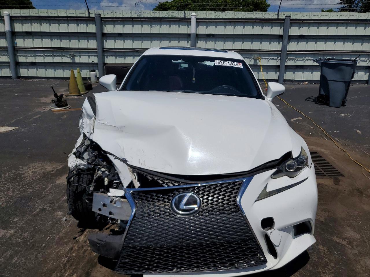 2015 Lexus Is 250 Белый vin: JTHBF1D27F5050347