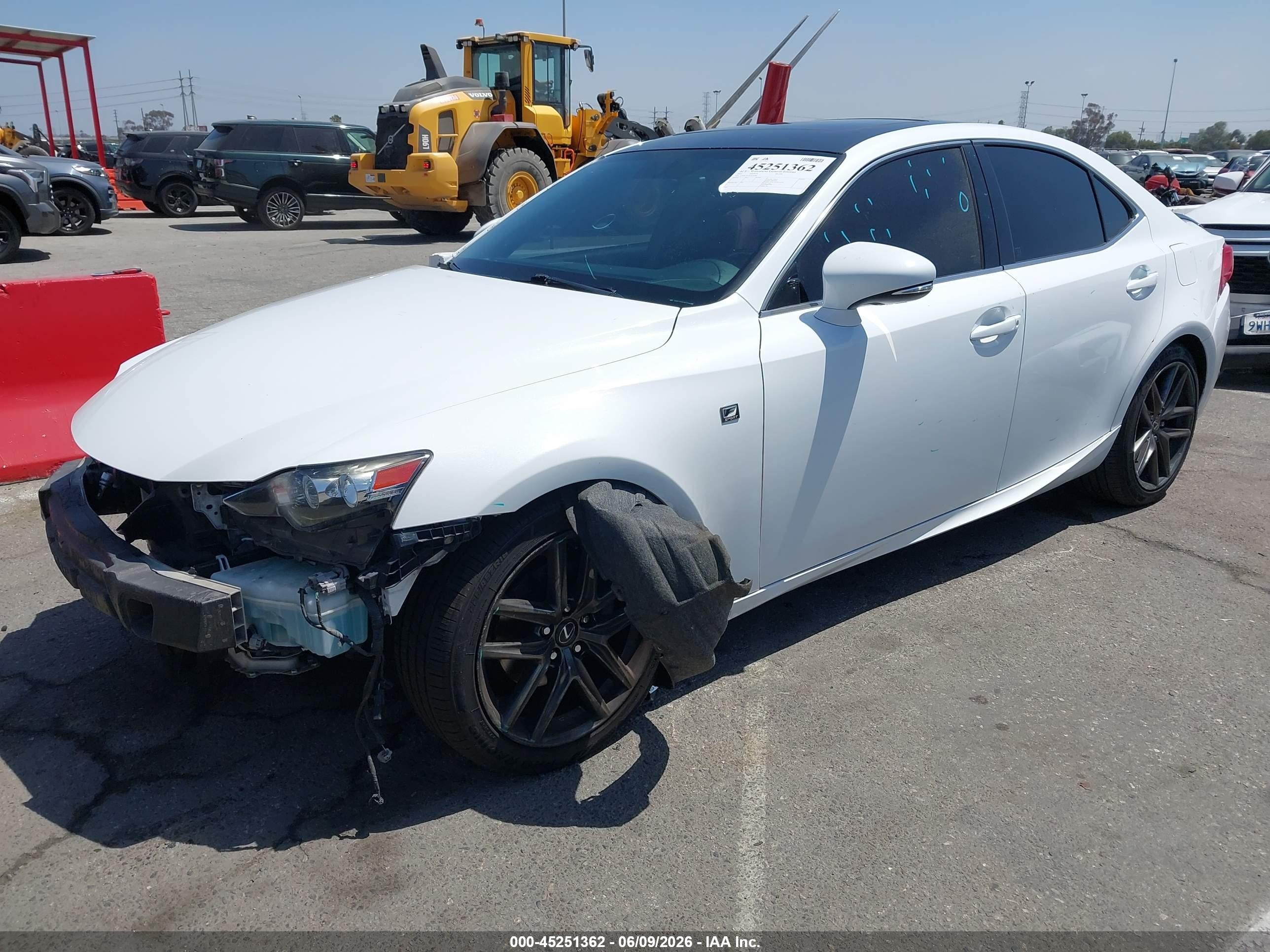 2015 Lexus Is 250   White vin: JTHBF1D27F5073398