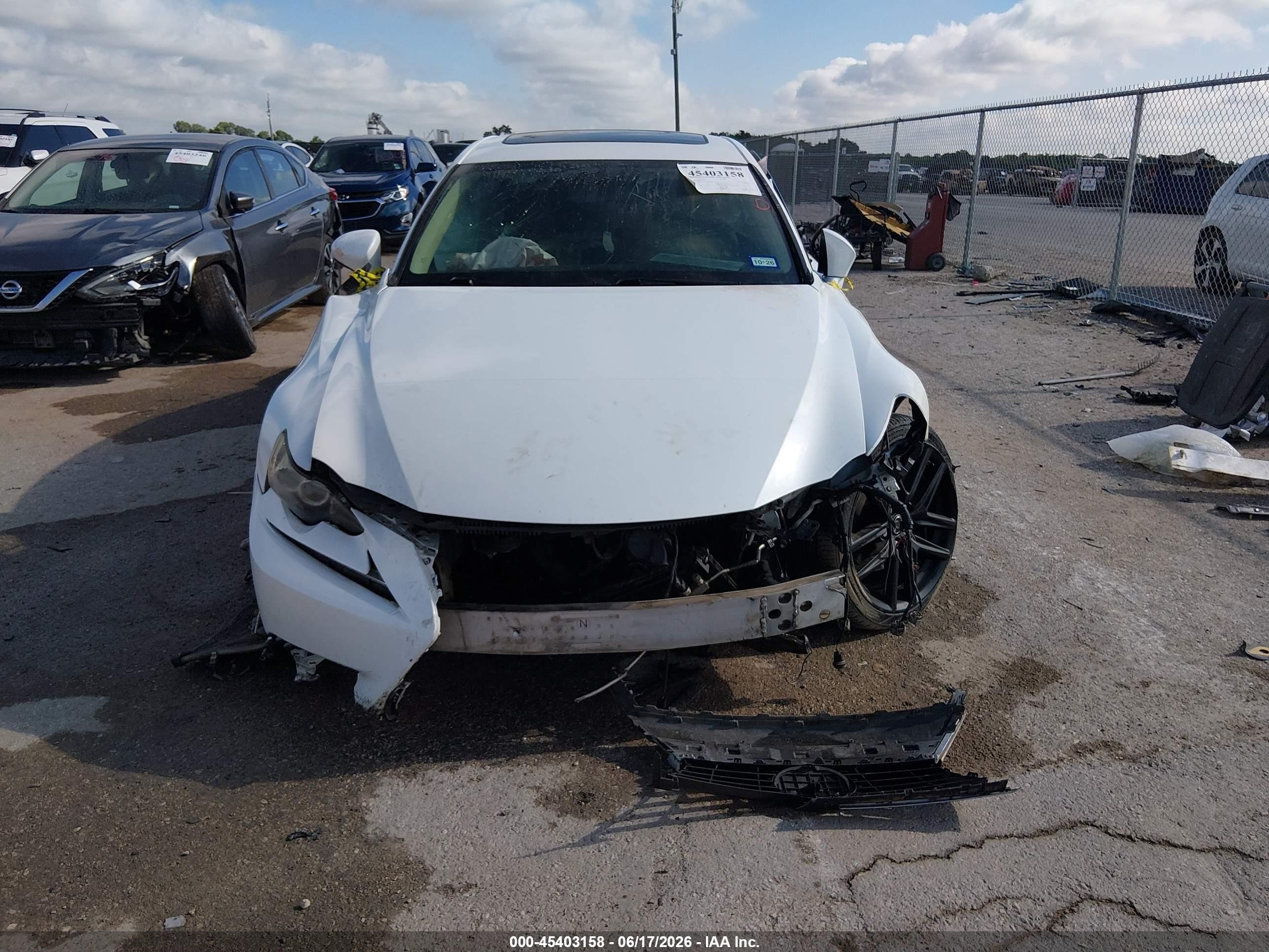 2014 Lexus Is 250   White vin: JTHBF1D28E5016142