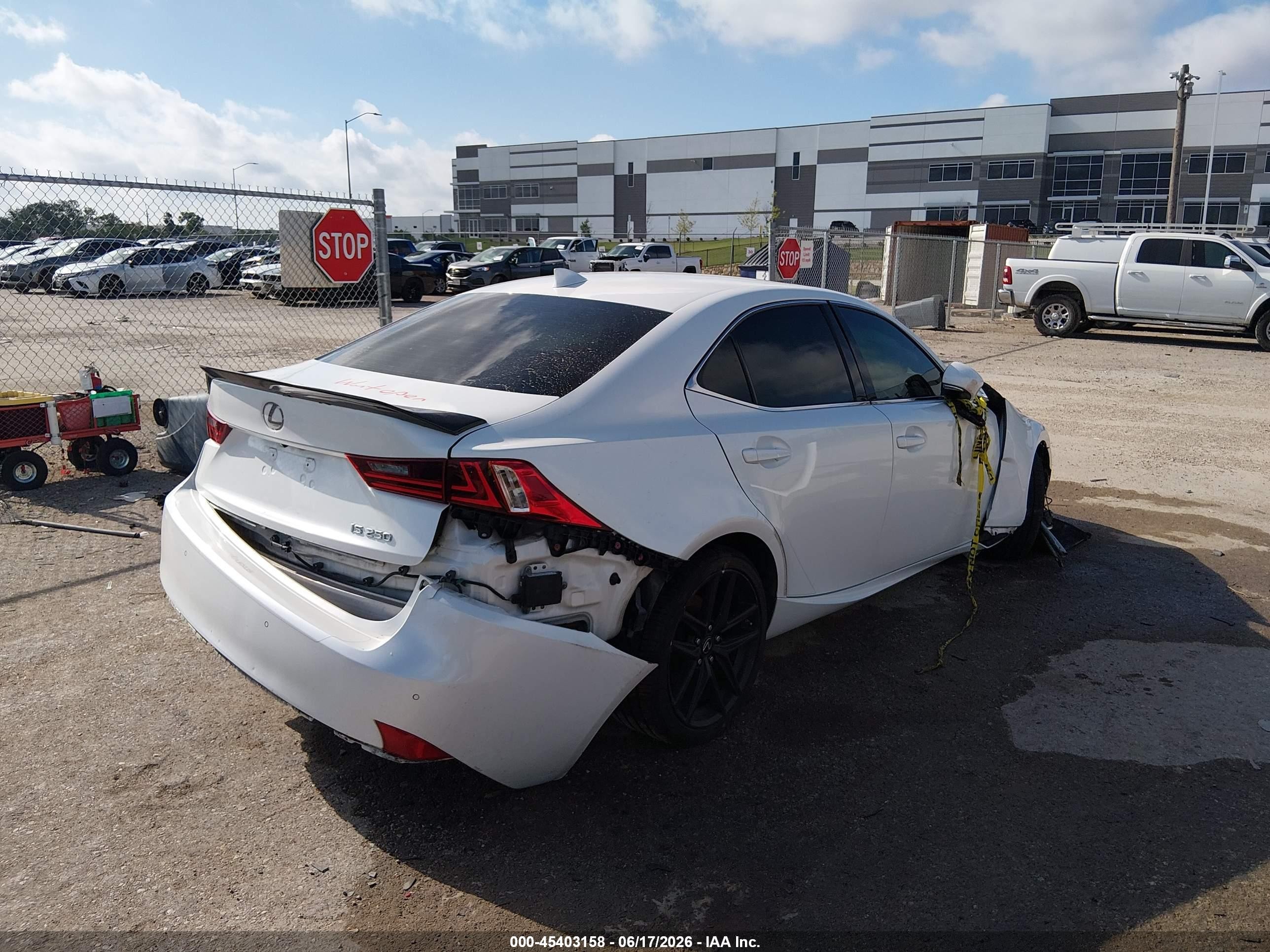 2014 Lexus Is 250   White vin: JTHBF1D28E5016142