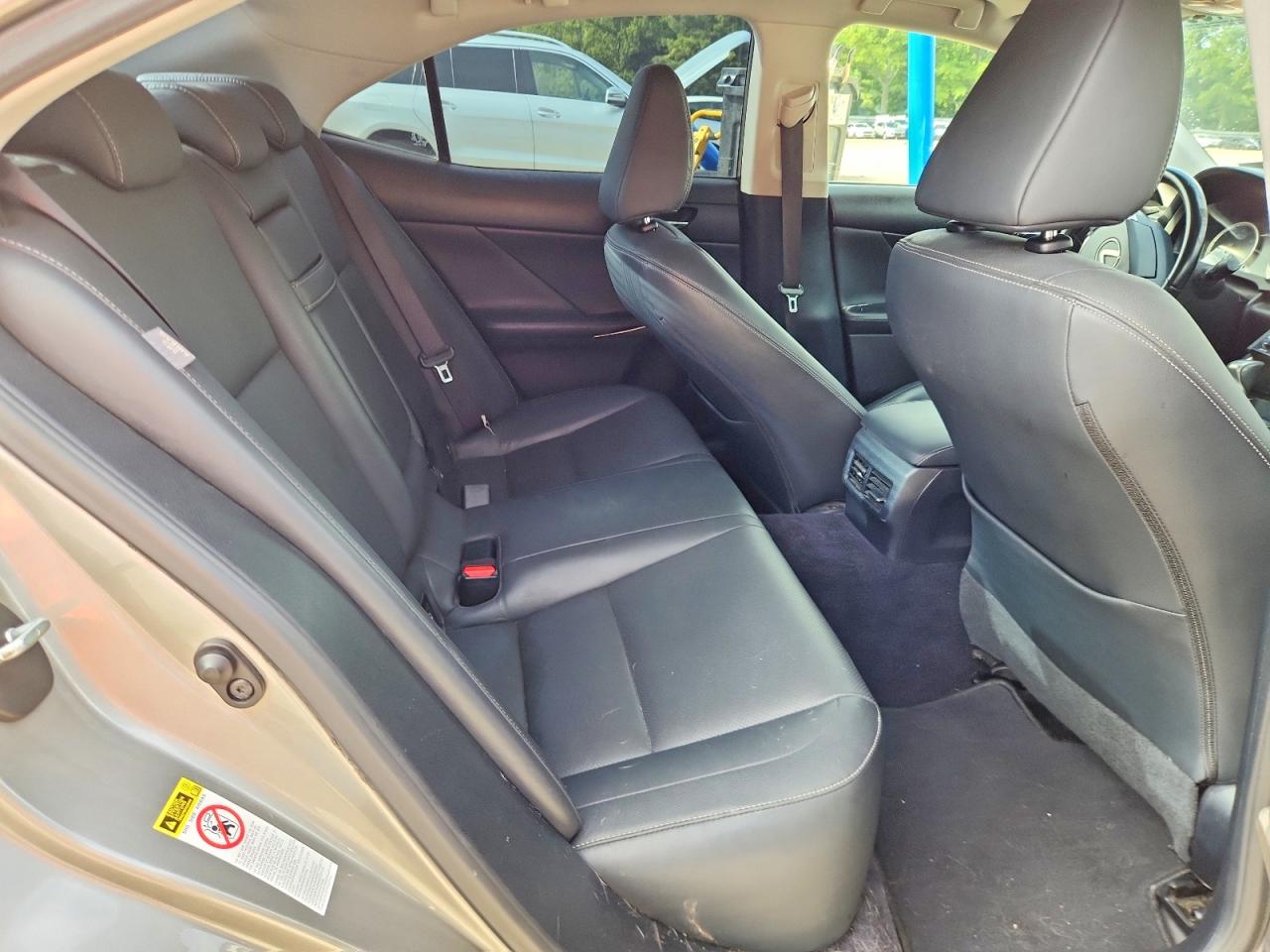 2014 Lexus Is 250 Серебряный vin: JTHBF1D28E5019638