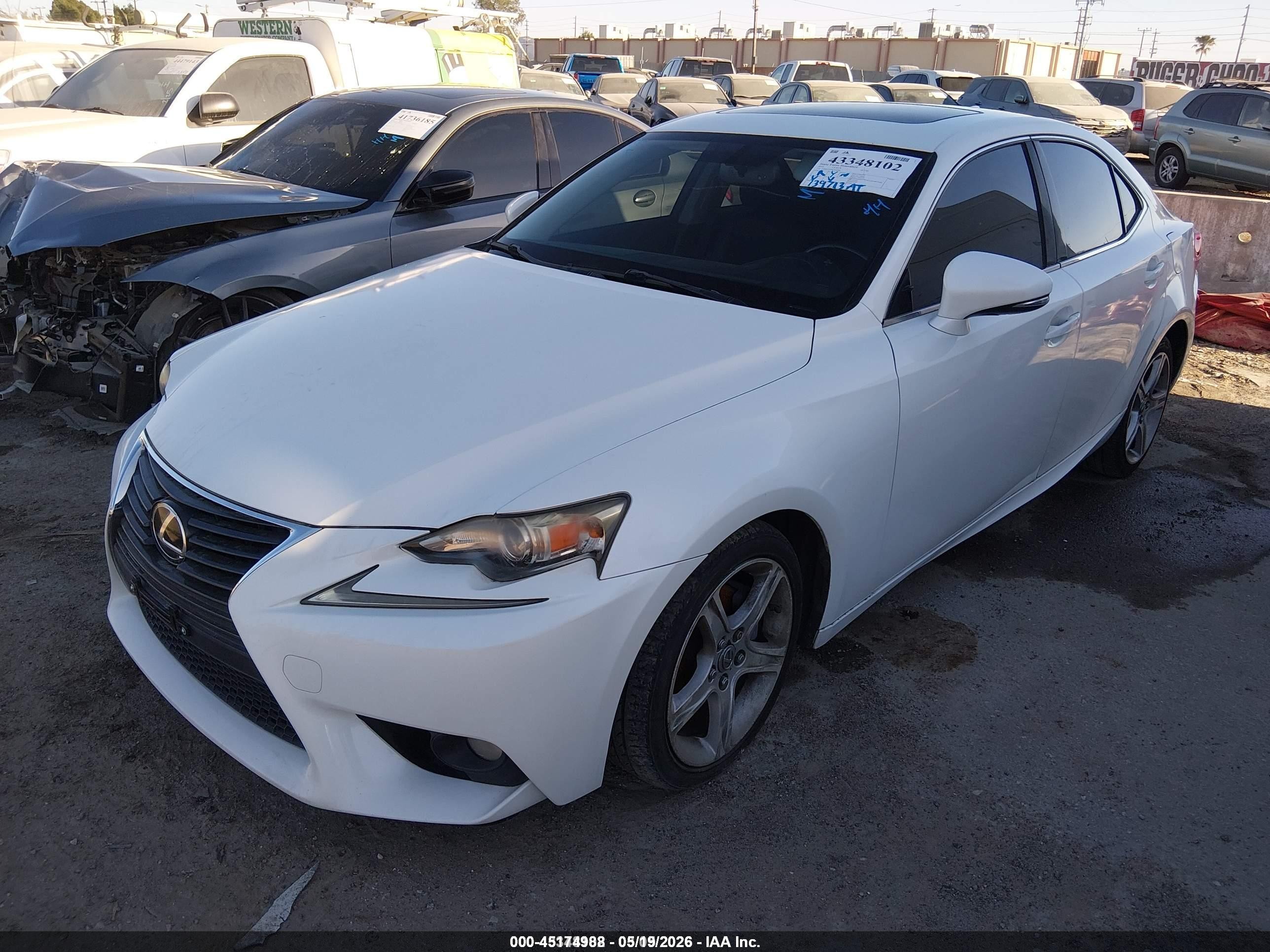 2014 Lexus Is 250   White vin: JTHBF1D28E5024984