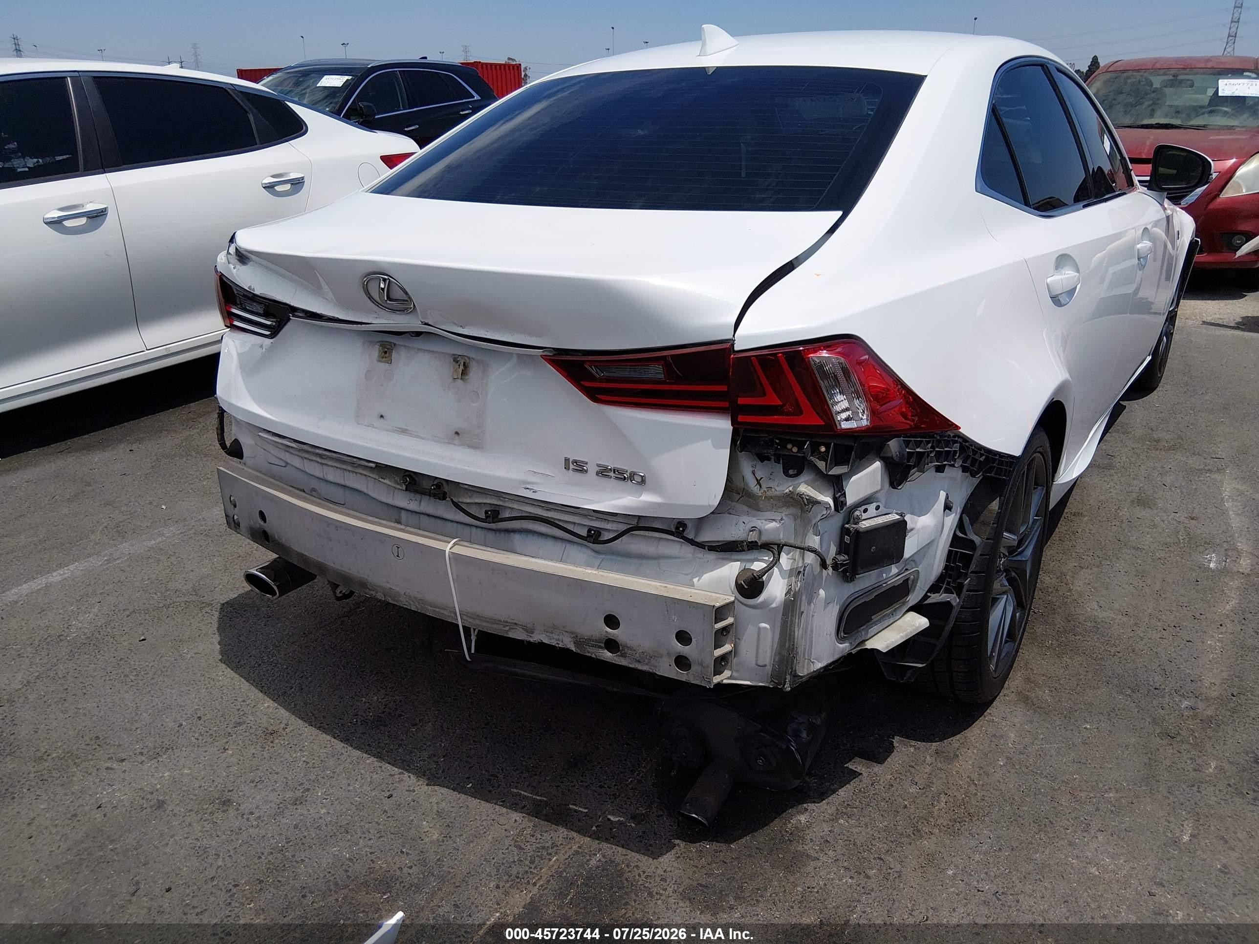 2014 Lexus Is 250   White vin: JTHBF1D28E5032194