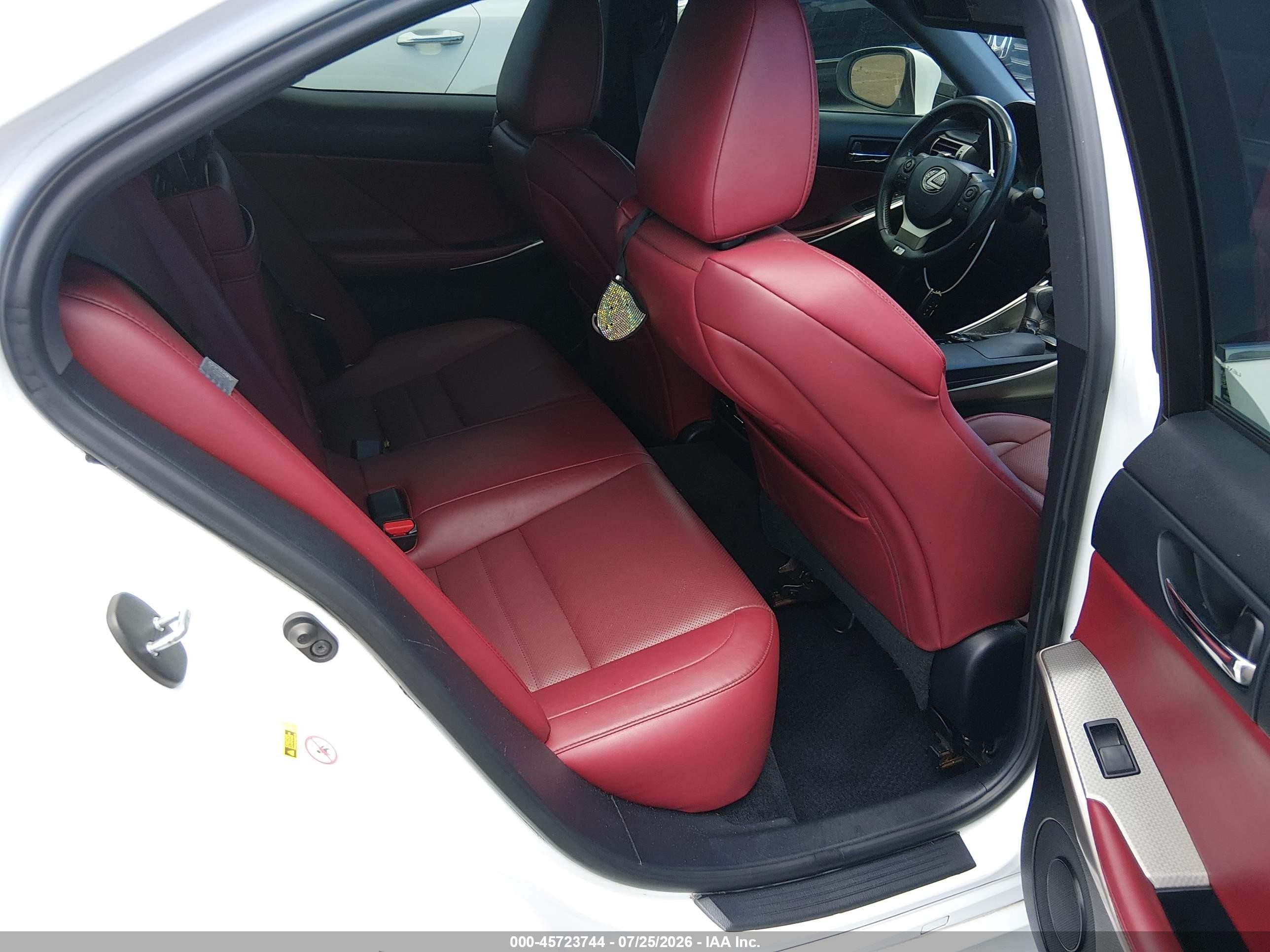 2014 Lexus Is 250   White vin: JTHBF1D28E5032194