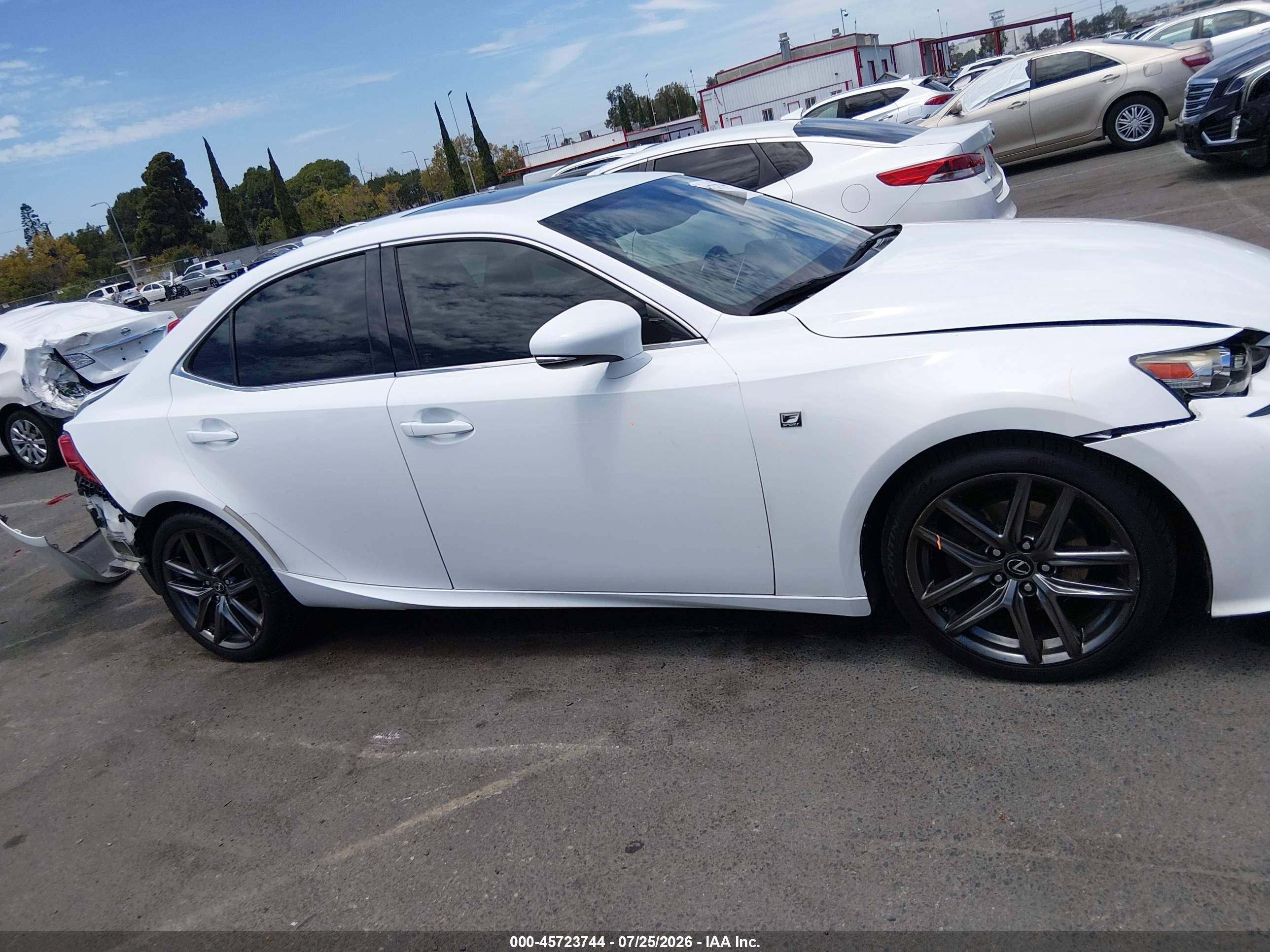 2014 Lexus Is 250   White vin: JTHBF1D28E5032194