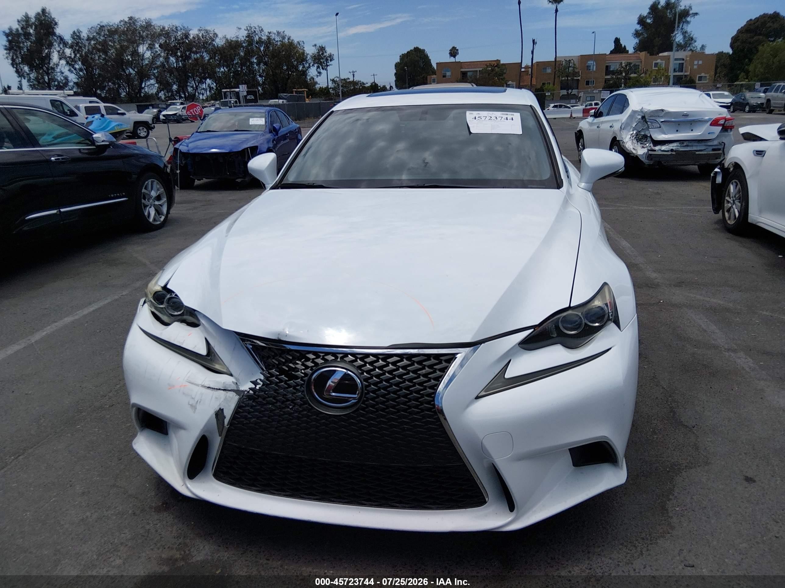2014 Lexus Is 250   White vin: JTHBF1D28E5032194
