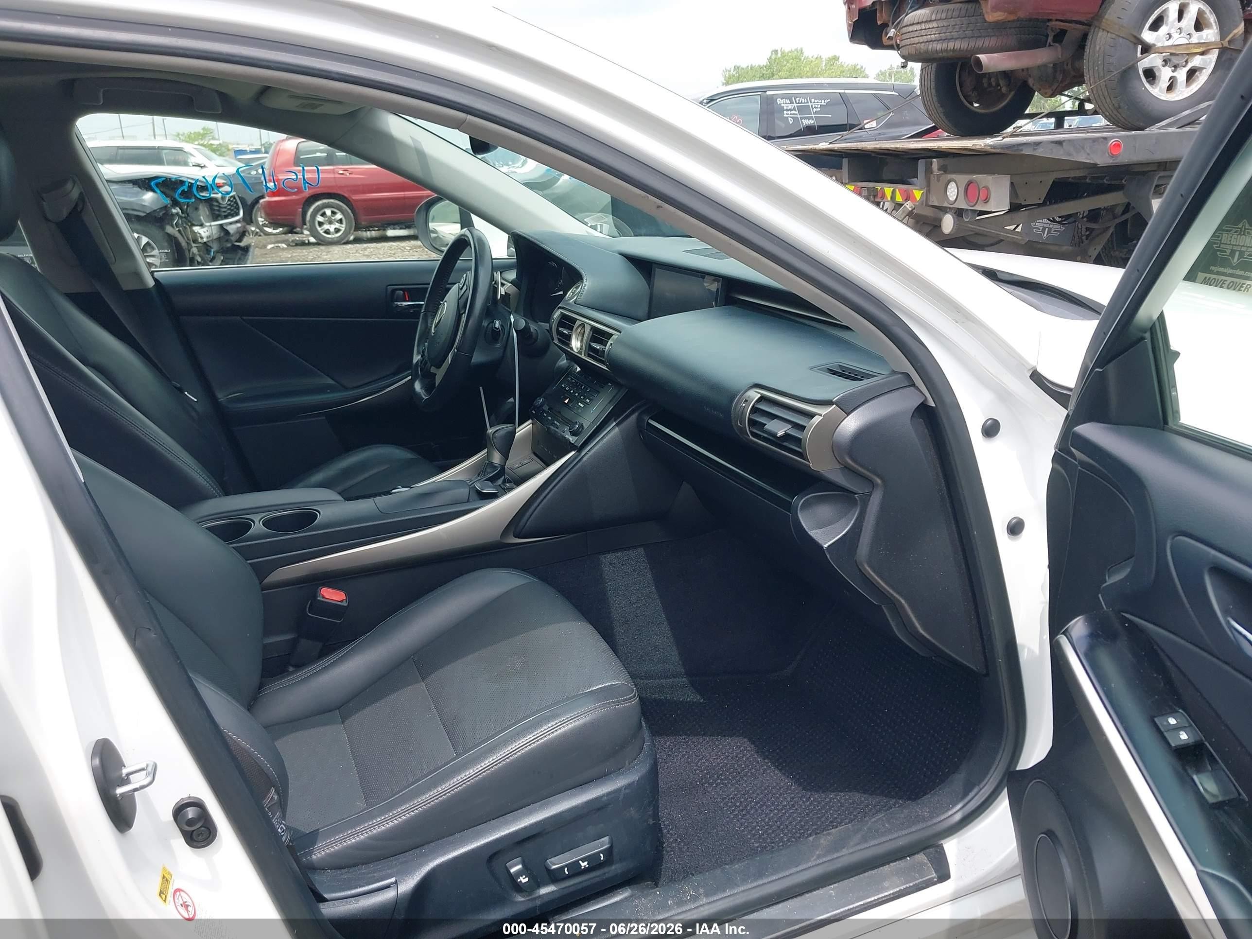 2014 Lexus Is 250   White vin: JTHBF1D28E5040103