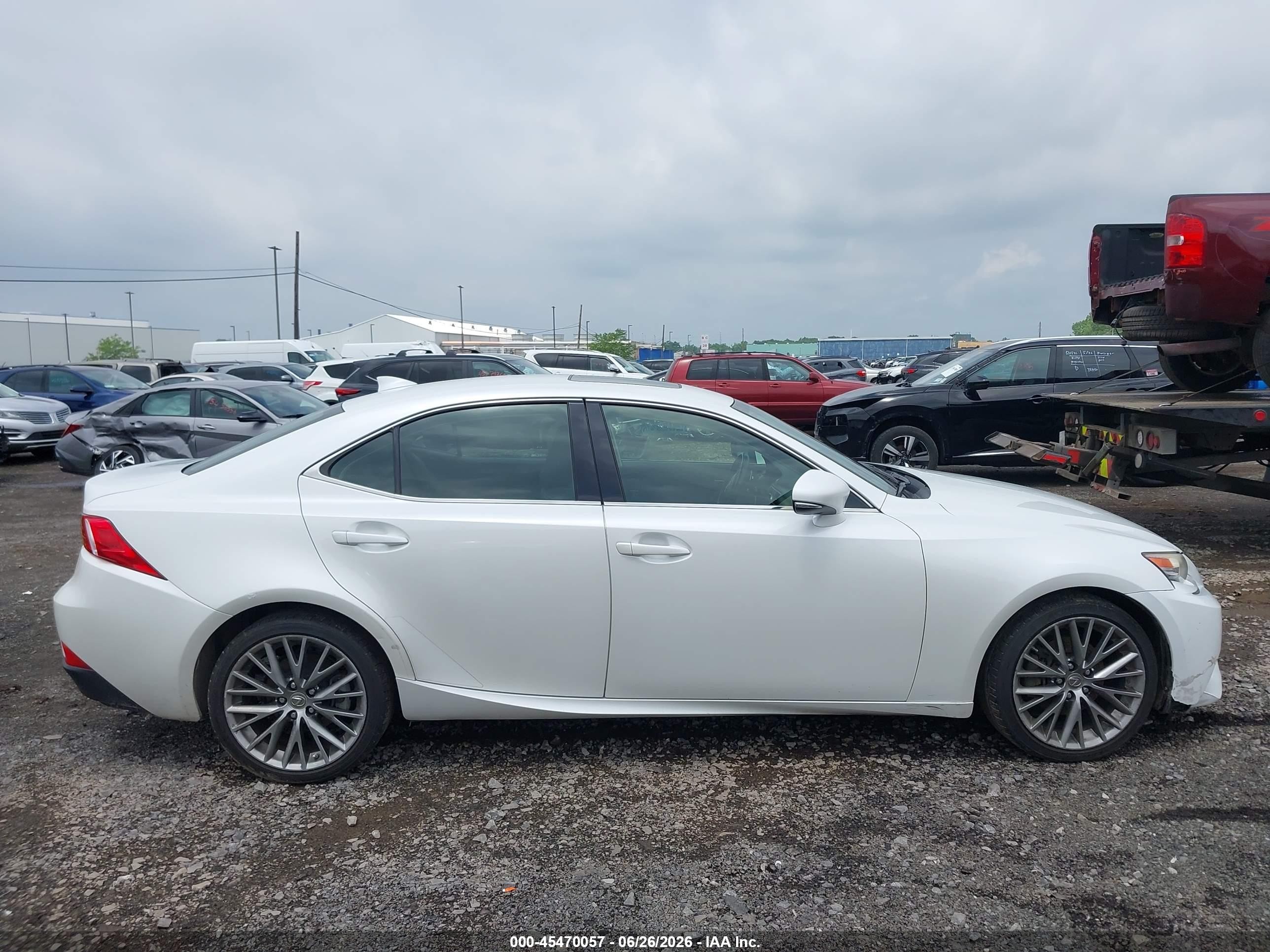 2014 Lexus Is 250   White vin: JTHBF1D28E5040103