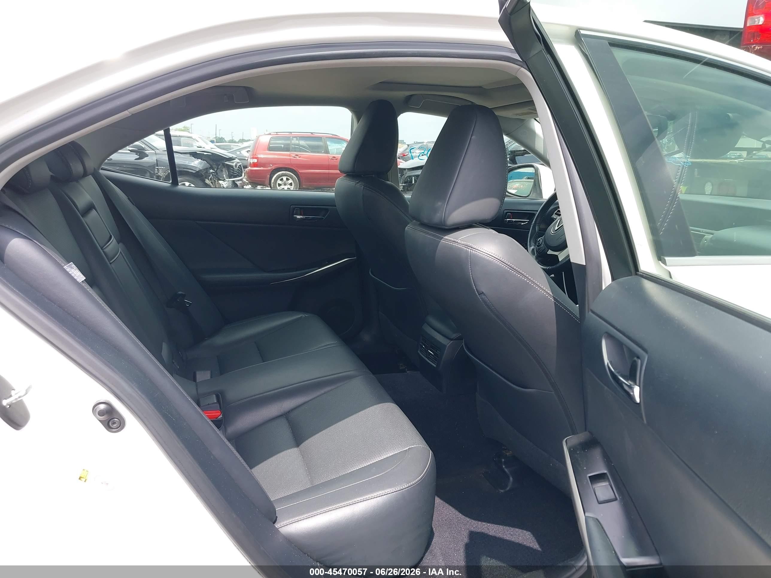 2014 Lexus Is 250   White vin: JTHBF1D28E5040103