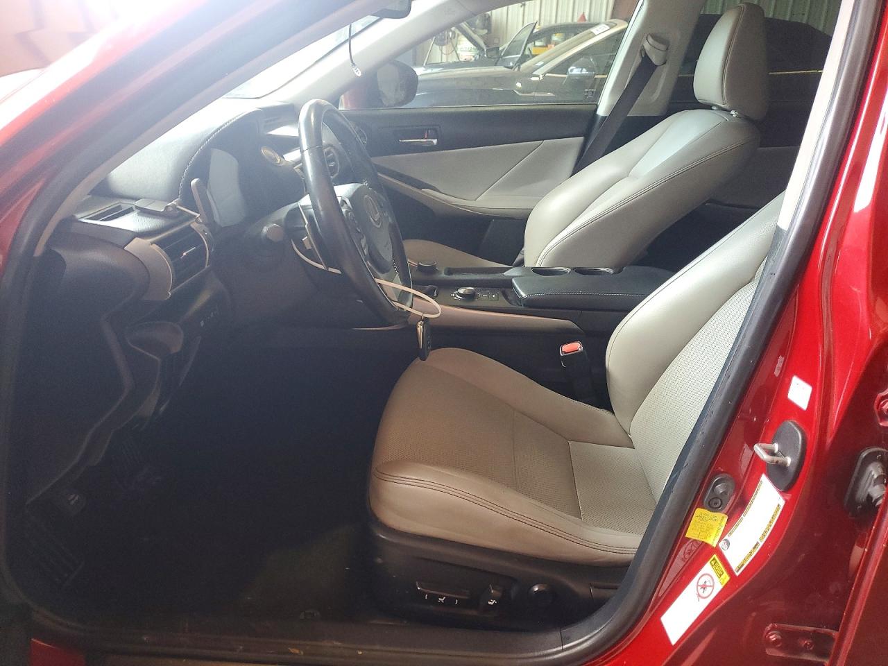 2015 Lexus Is 250 Красный vin: JTHBF1D28F5074057