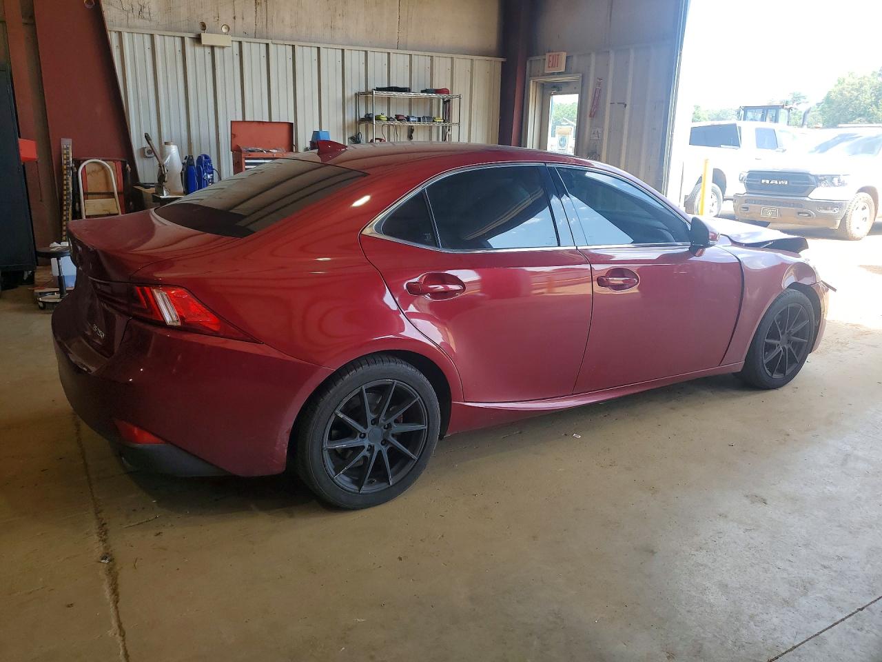 2015 Lexus Is 250 Красный vin: JTHBF1D28F5074057