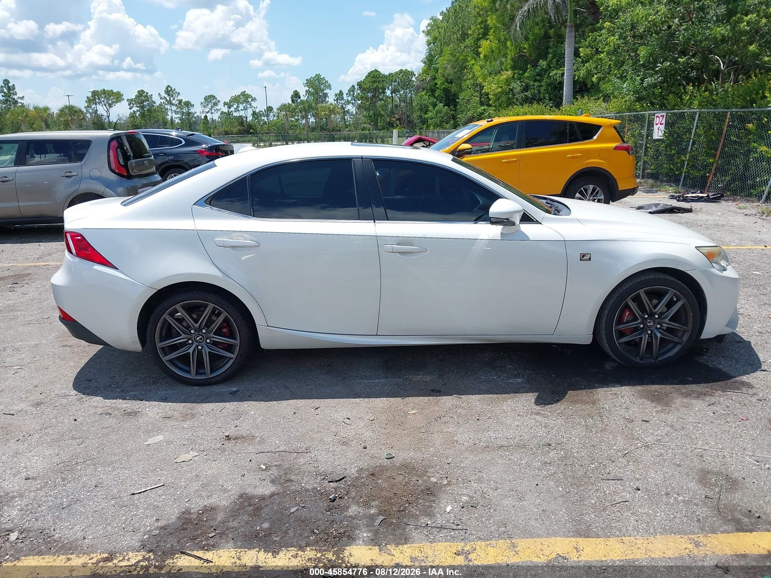 2014 Lexus Is 250   White vin: JTHBF1D29E5002797