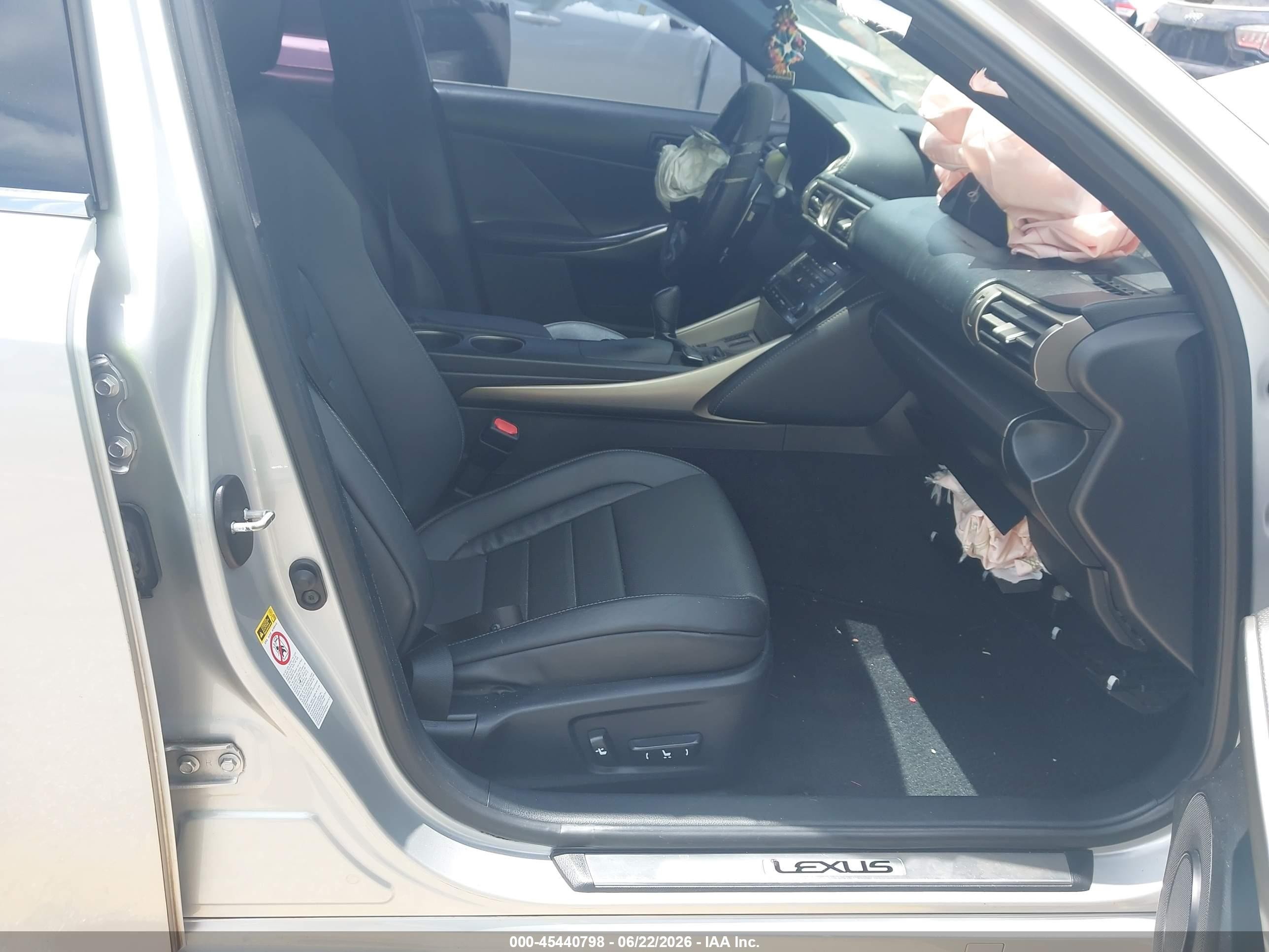 2014 Lexus Is 250   Silver vin: JTHBF1D2XE5008902