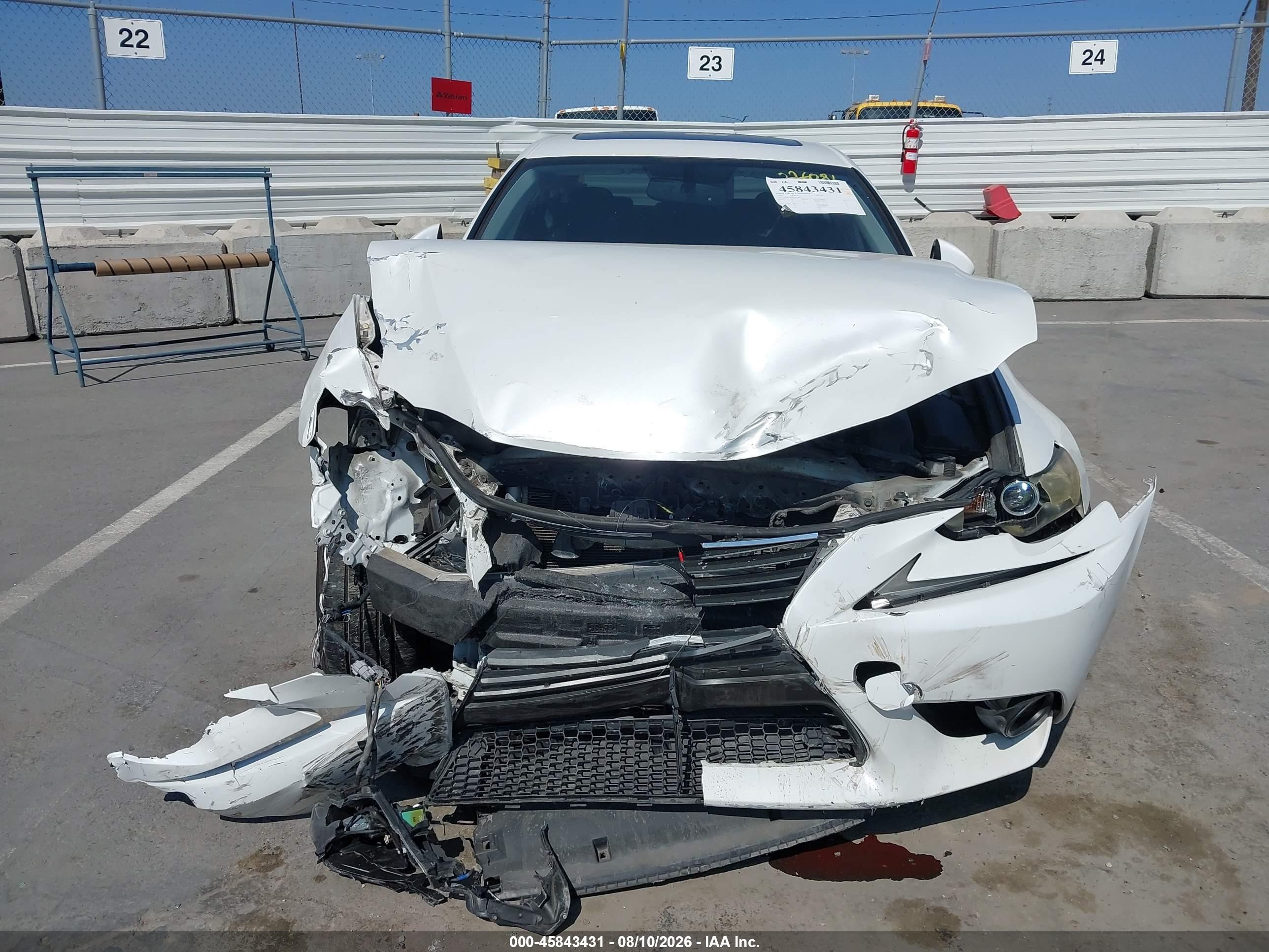 2014 Lexus Is 250   White vin: JTHBF1D2XE5022296