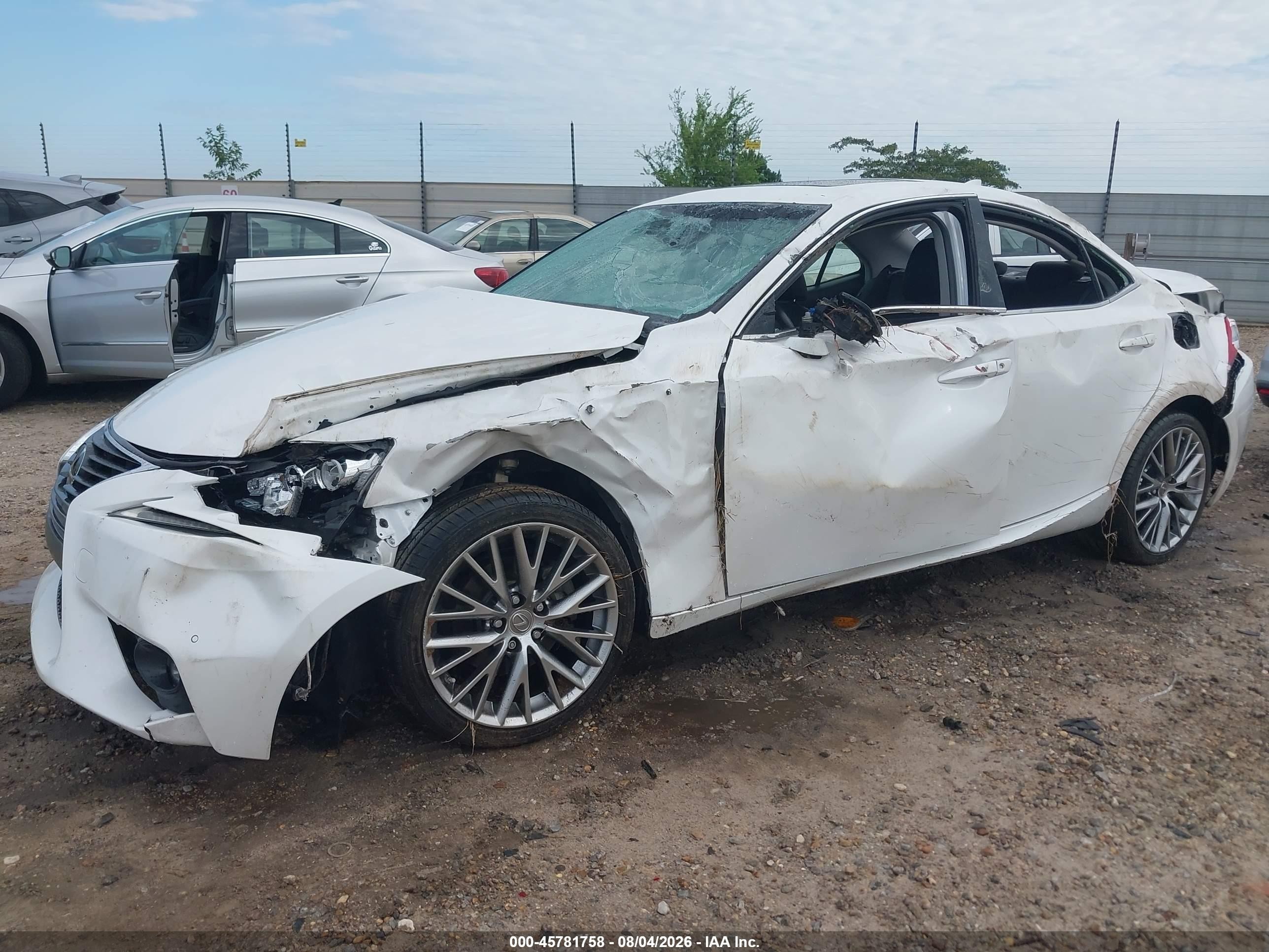 2015 Lexus Is 250   White vin: JTHBF1D2XF5067725