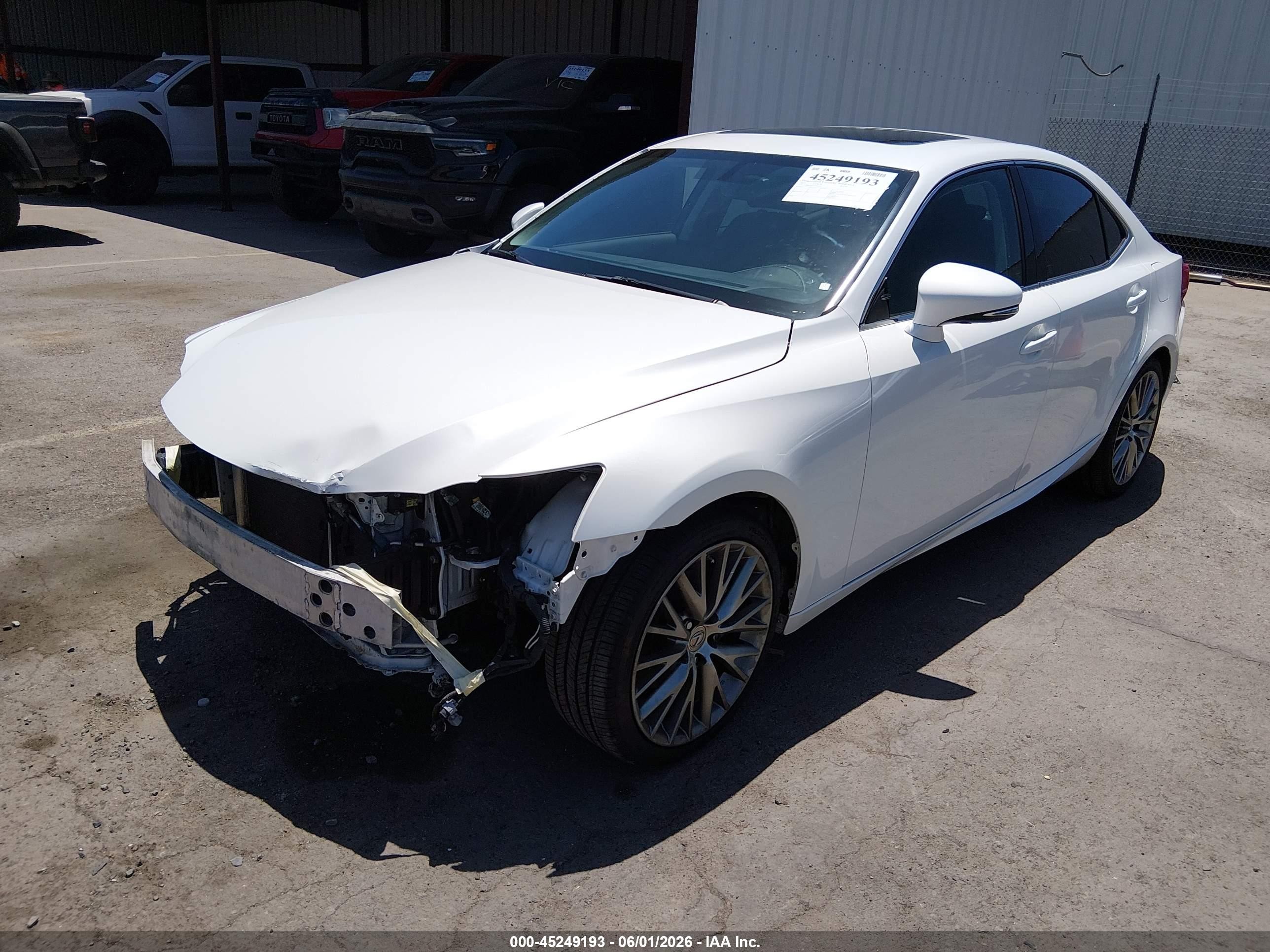 2015 Lexus Is 250   White vin: JTHBF1D2XF5074321