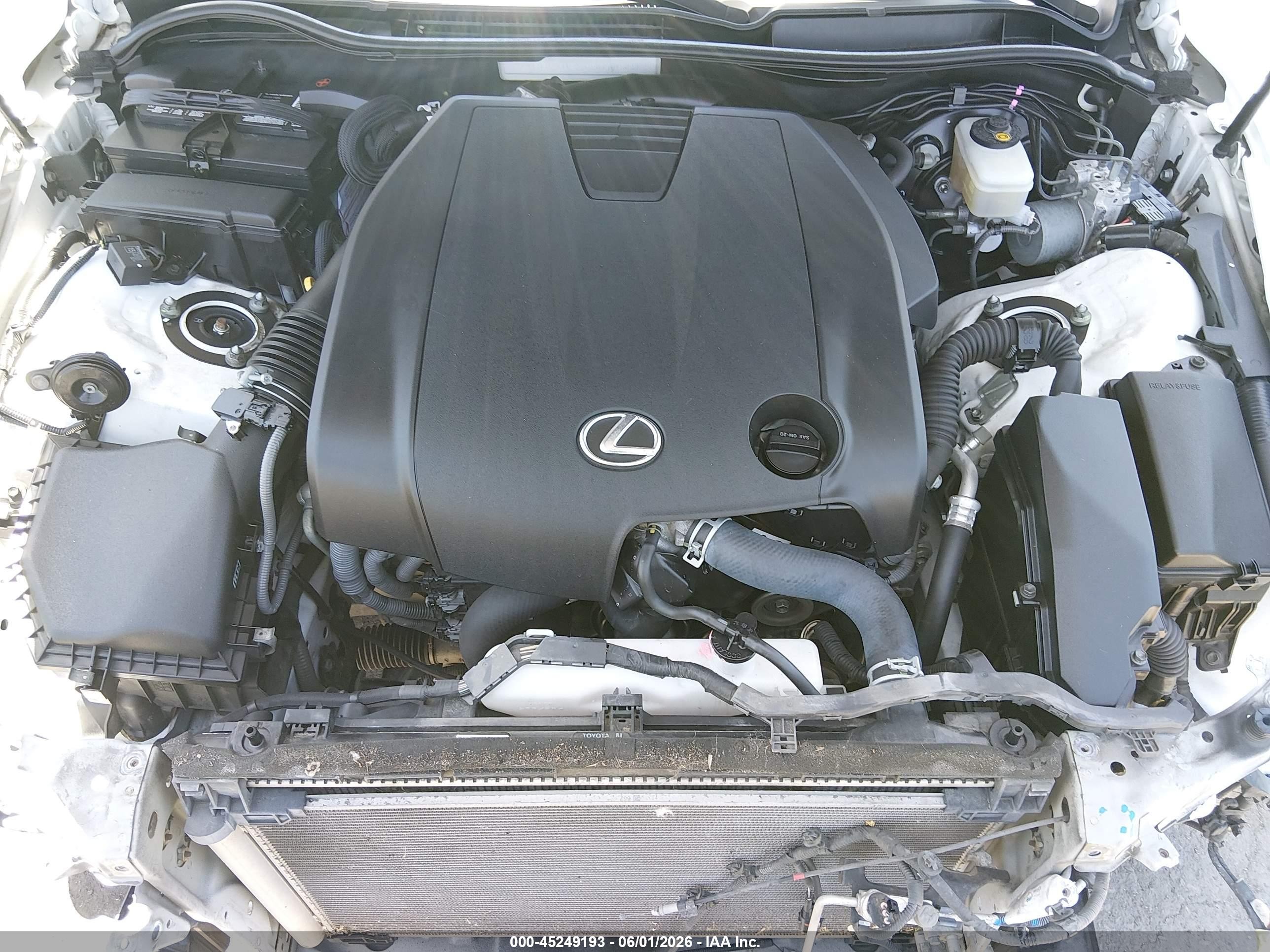 2015 Lexus Is 250   White vin: JTHBF1D2XF5074321