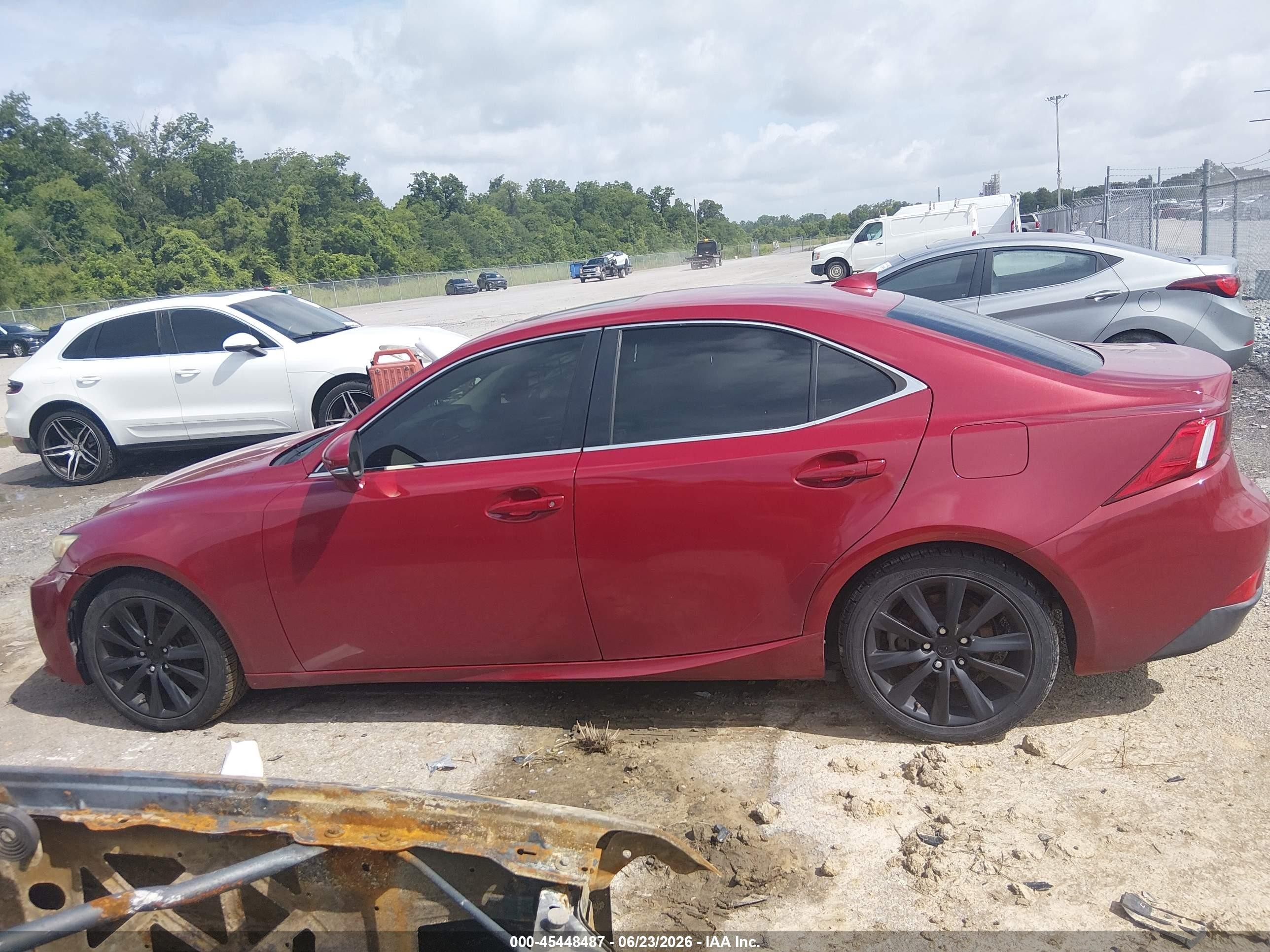 2015 Lexus Is 250   Red vin: JTHBF1D2XF5077154