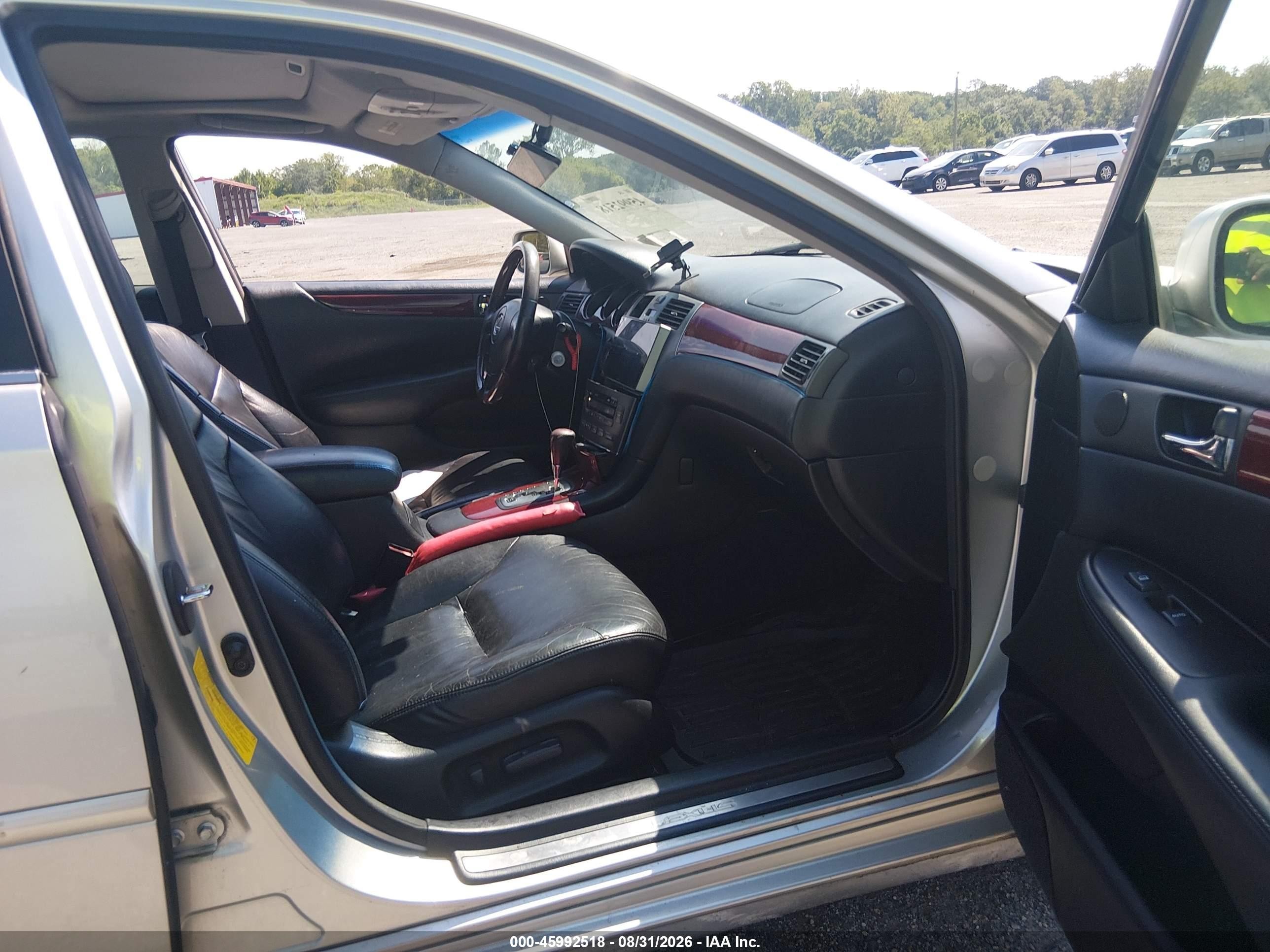 2002 Lexus Es 300   Silver vin: JTHBF30G020021082