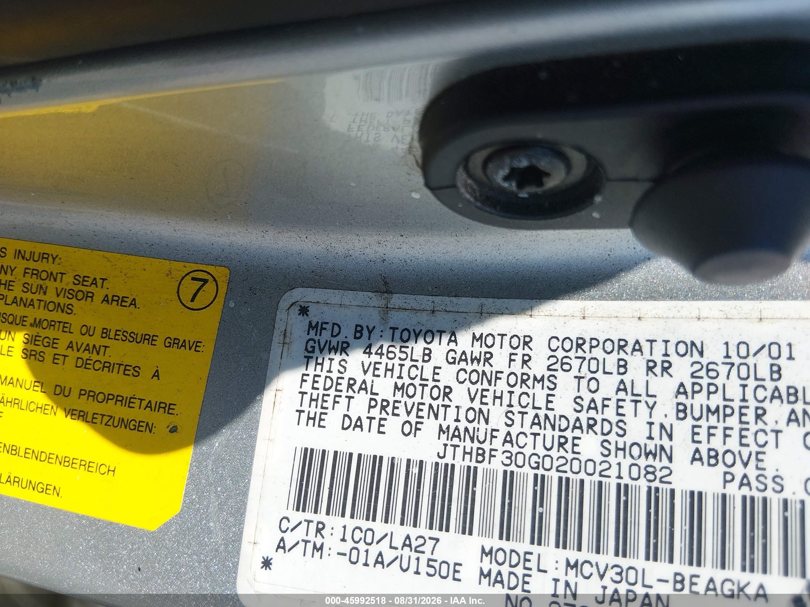 2002 Lexus Es 300   Silver vin: JTHBF30G020021082