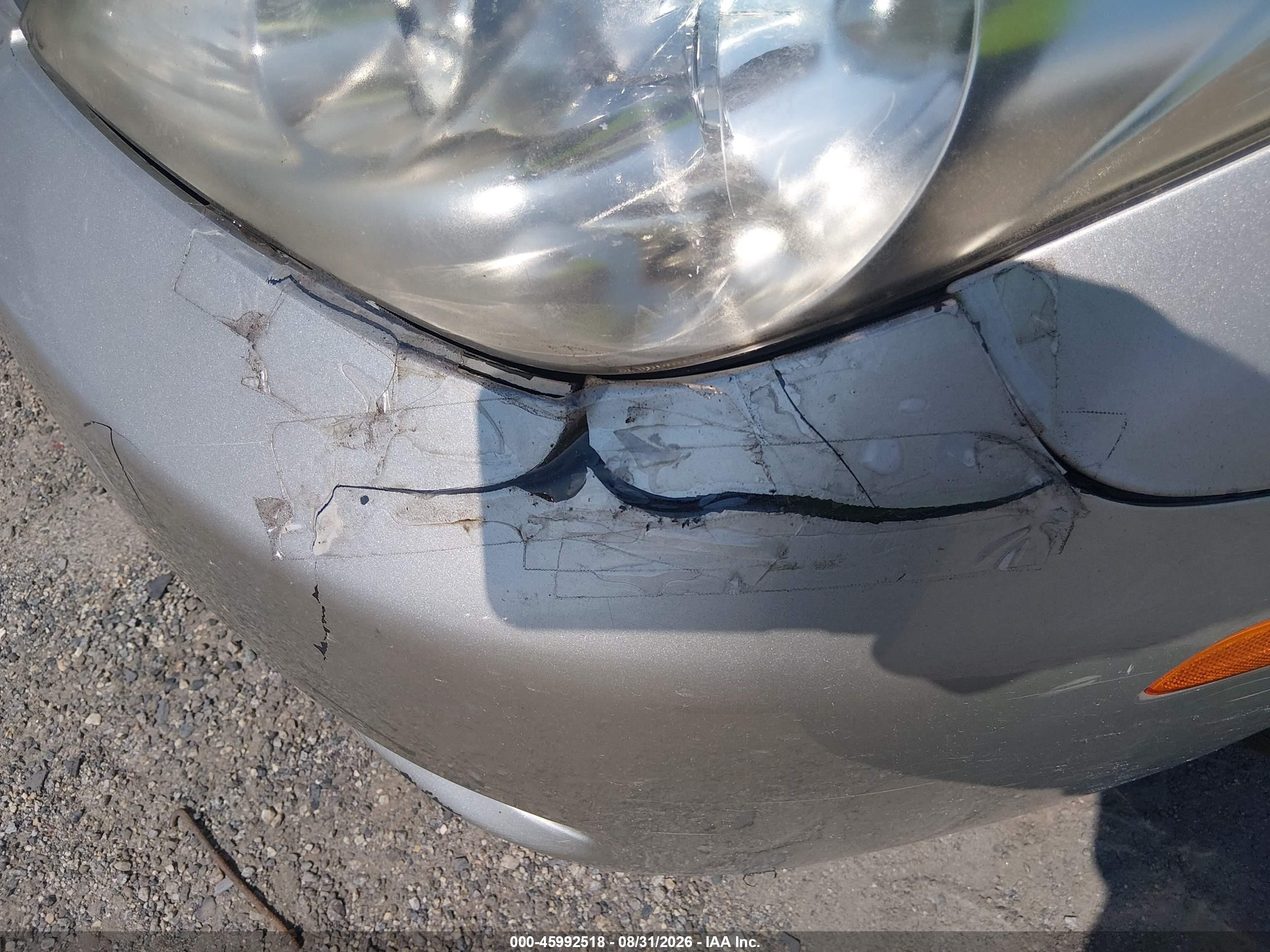 2002 Lexus Es 300   Silver vin: JTHBF30G020021082