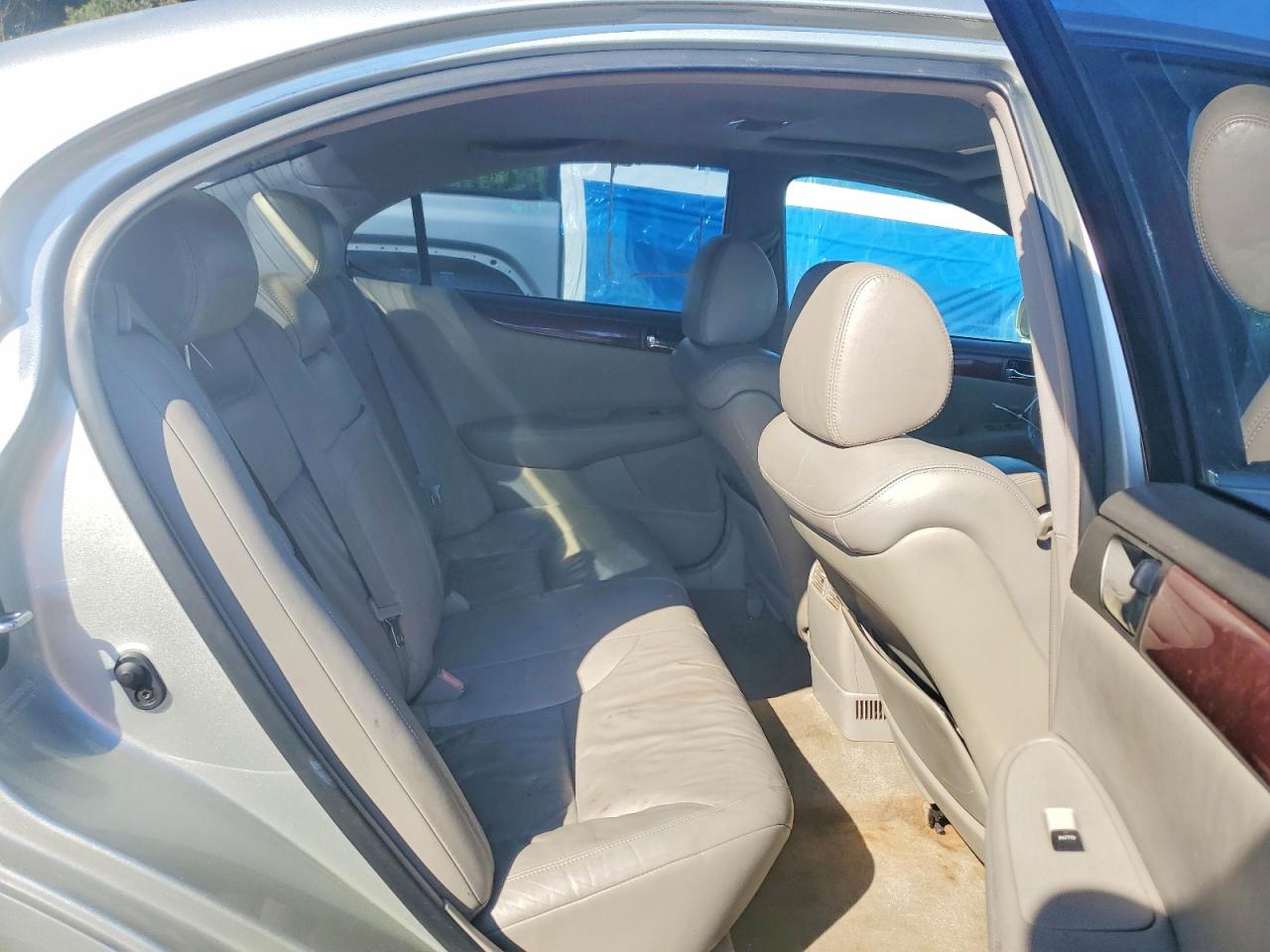 2002 Lexus Es 300 Base Silver vin: JTHBF30G020048122