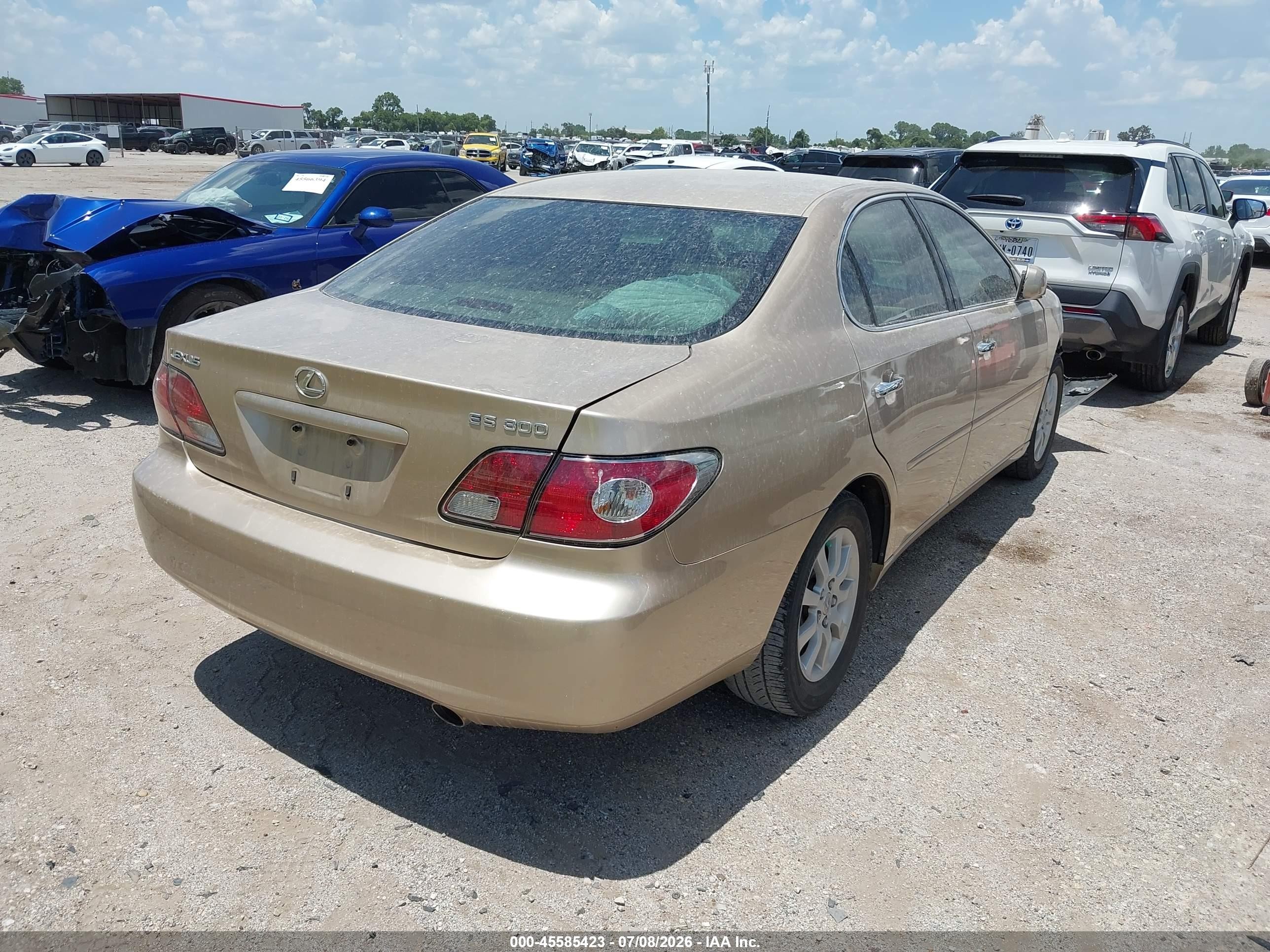 2002 Lexus Es 300   Gold vin: JTHBF30G020072775