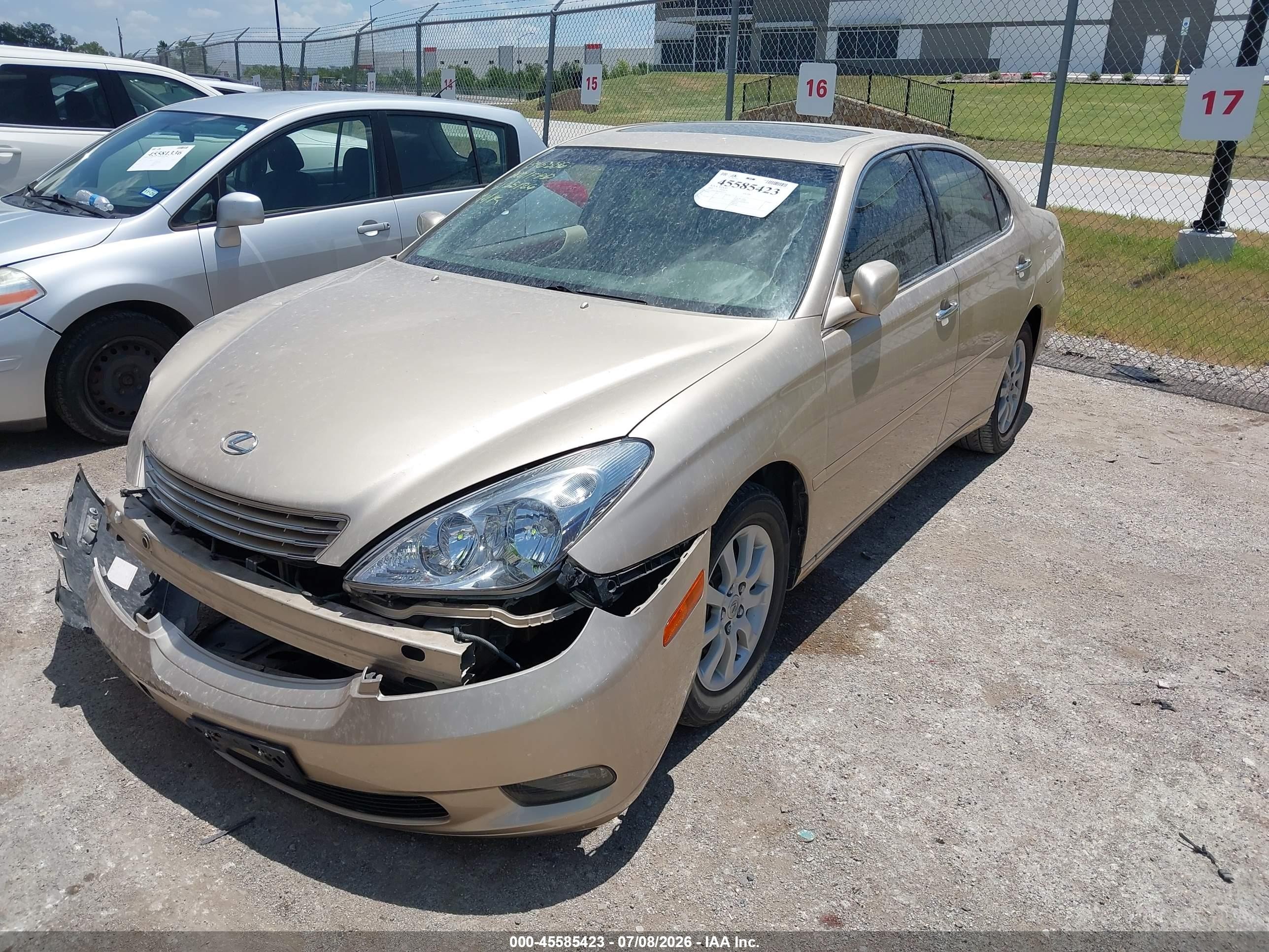 2002 Lexus Es 300   Gold vin: JTHBF30G020072775