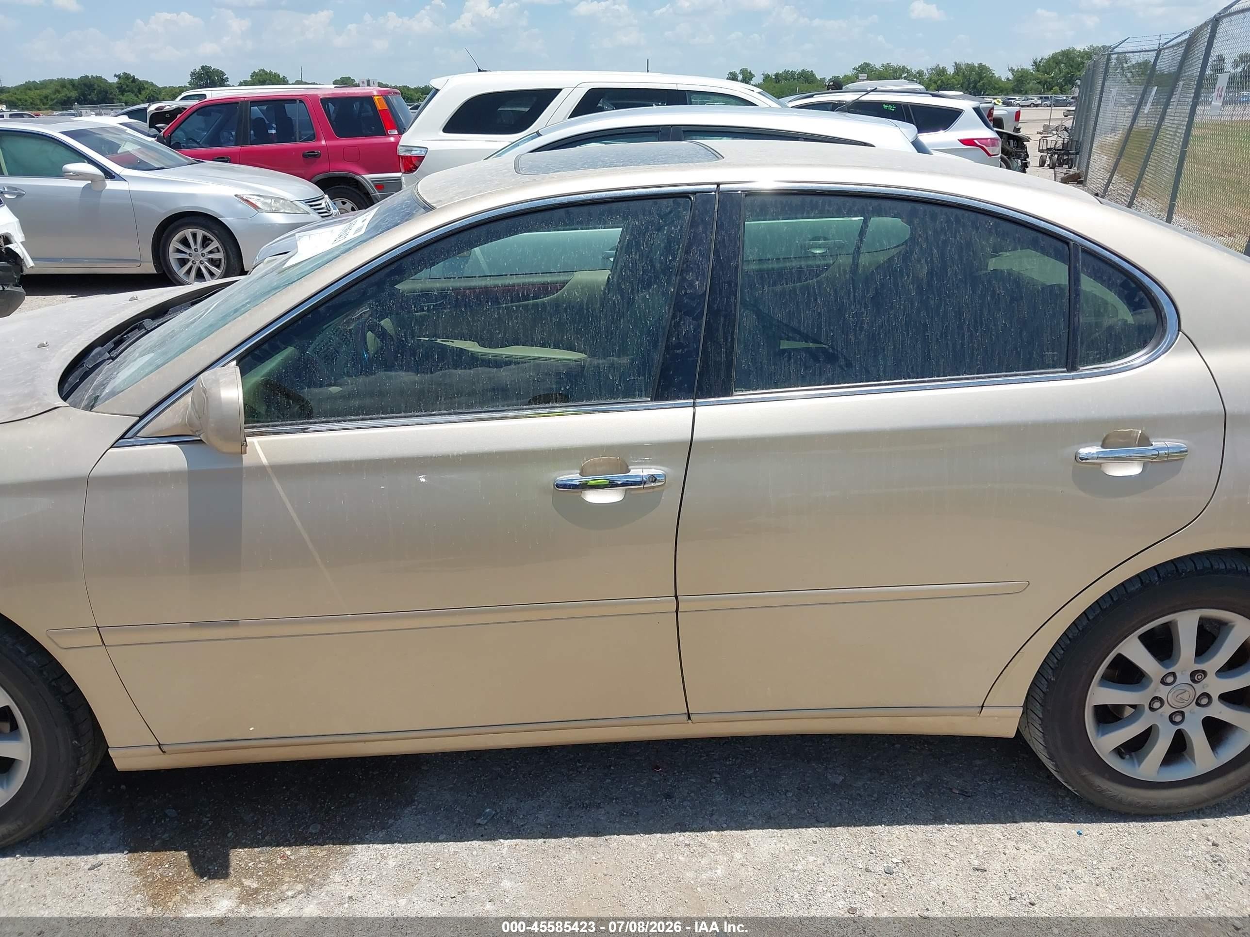 2002 Lexus Es 300   Gold vin: JTHBF30G020072775