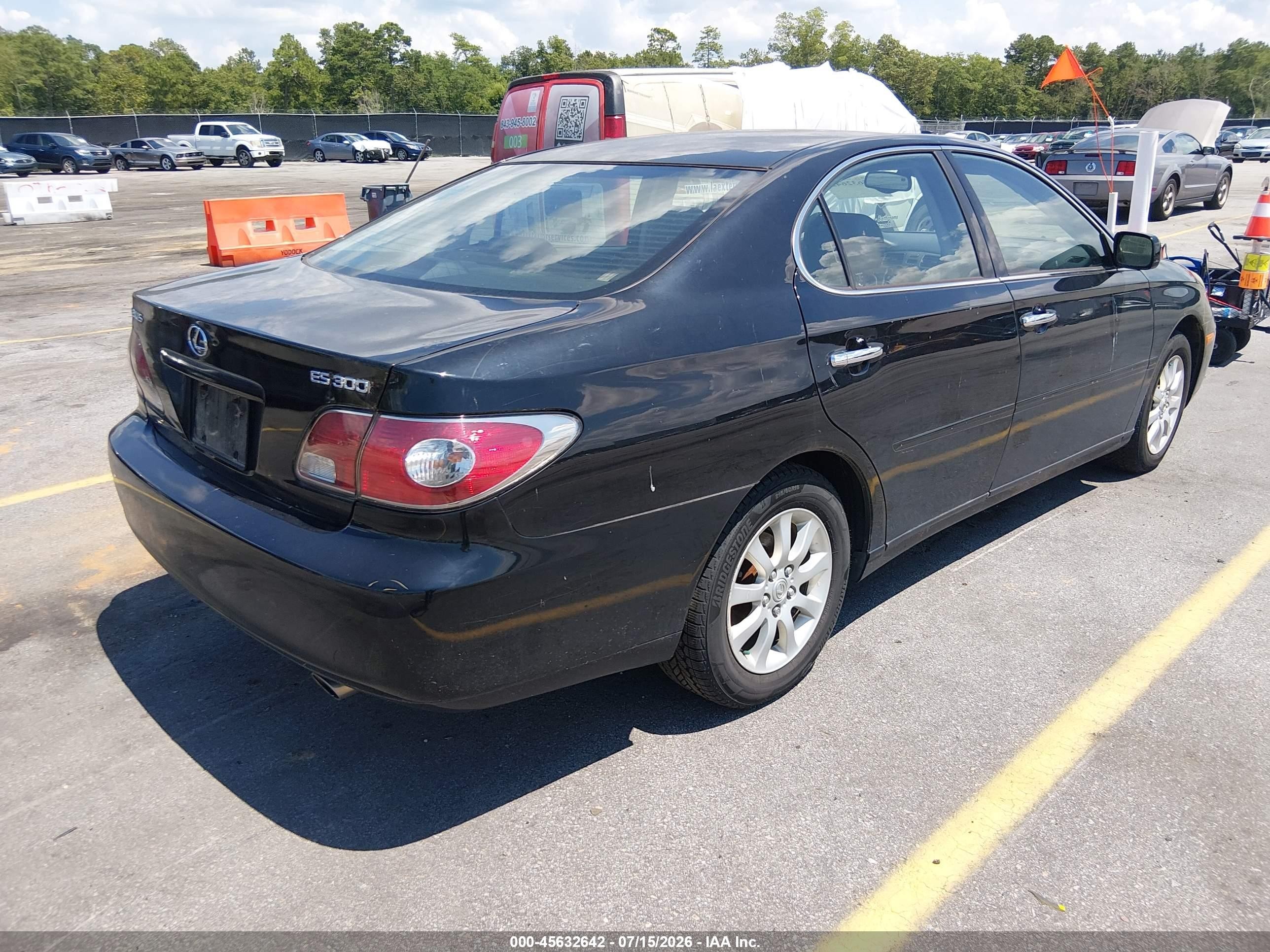 2002 Lexus Es 300   Black vin: JTHBF30G025035227