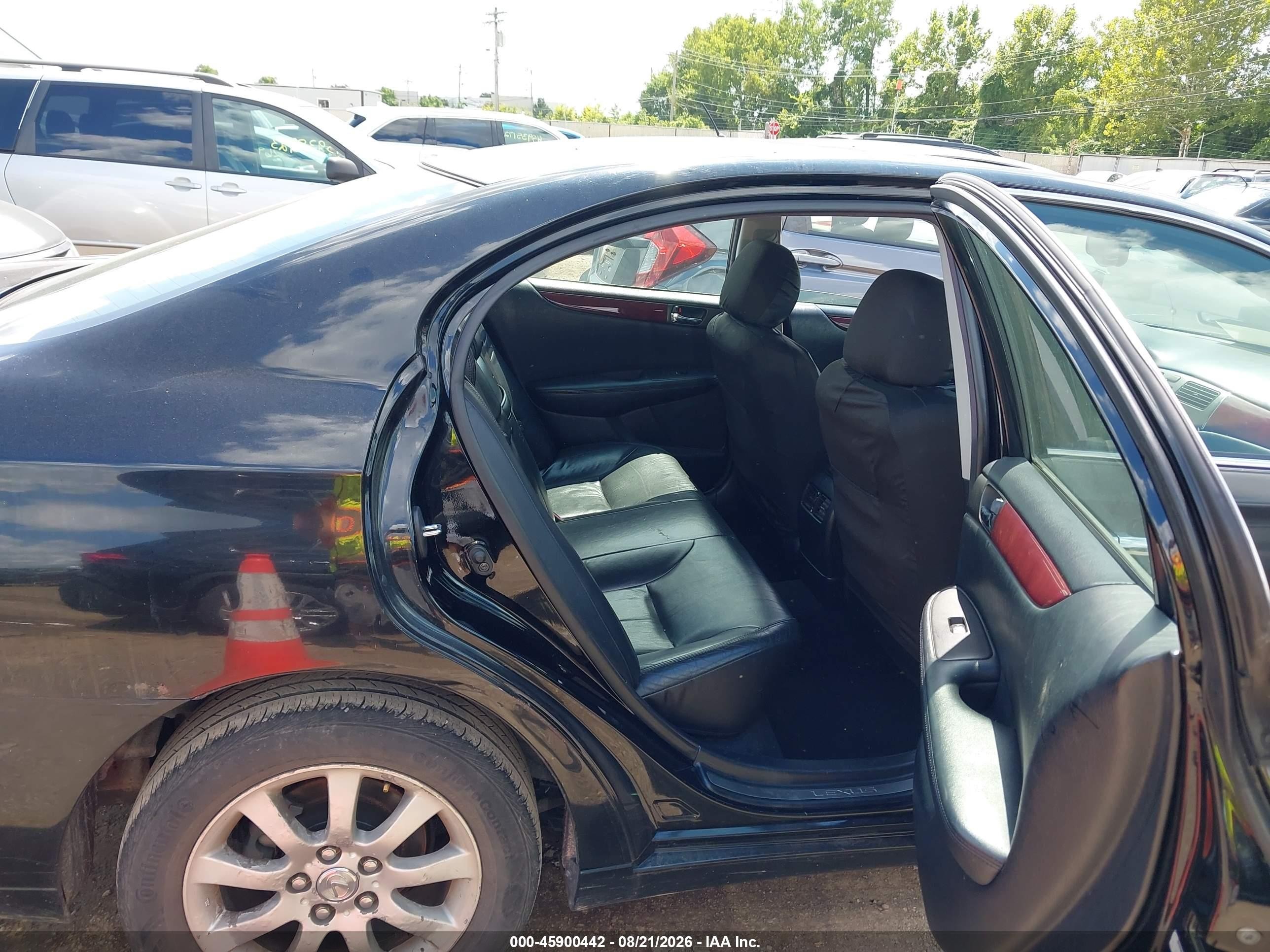 2003 Lexus Es 300 Black vin: JTHBF30G030130367