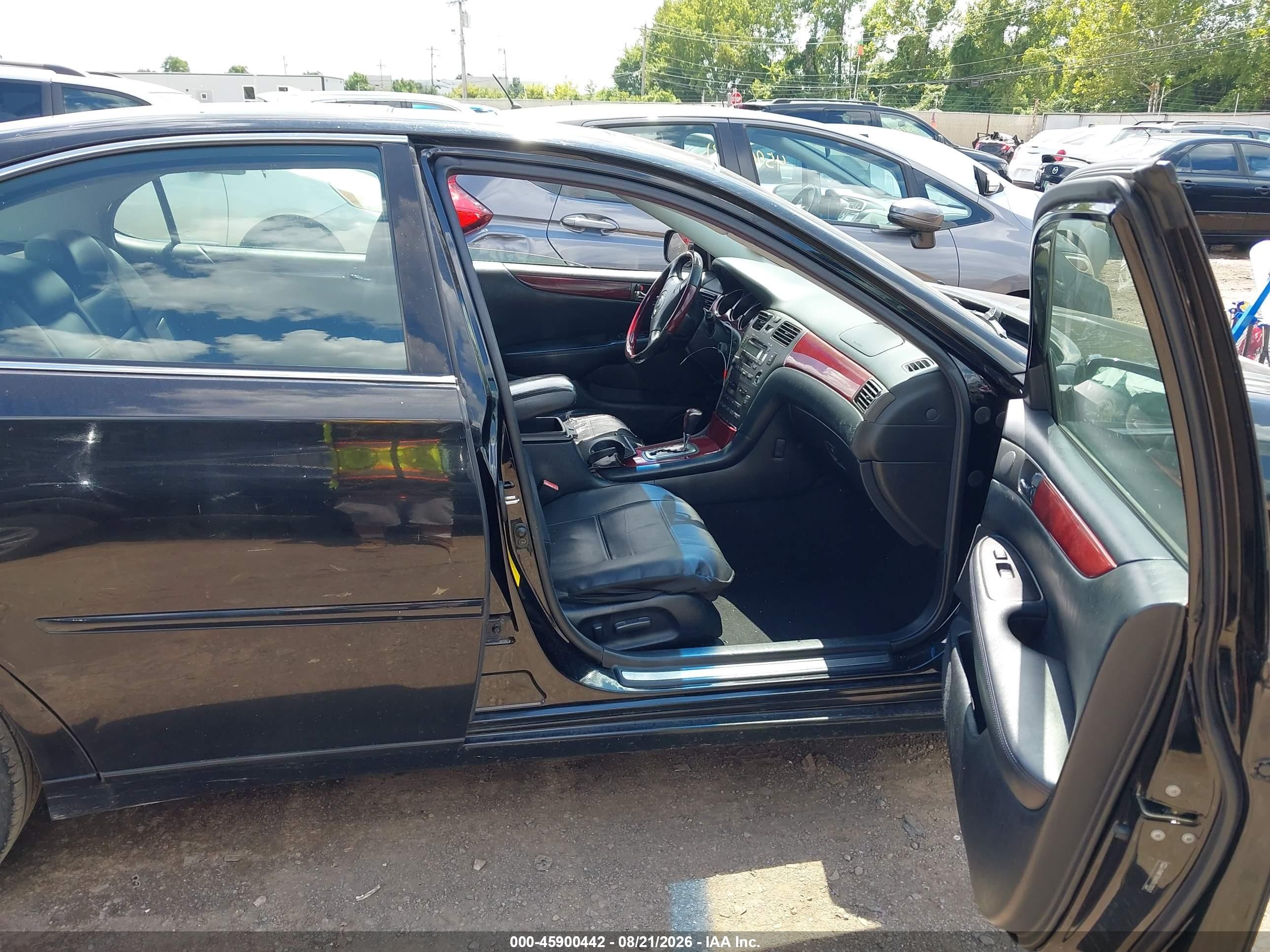 2003 Lexus Es 300 Black vin: JTHBF30G030130367