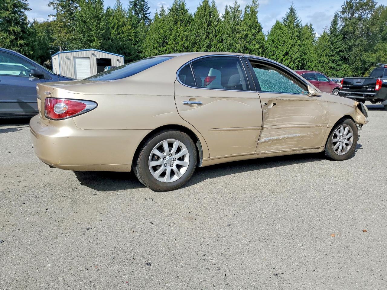 2003 Lexus Es 300 Beige vin: JTHBF30G035041515