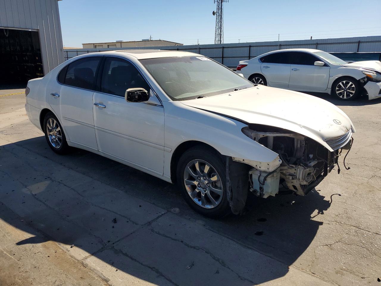2003 Lexus Es 300 Белый vin: JTHBF30G036002692