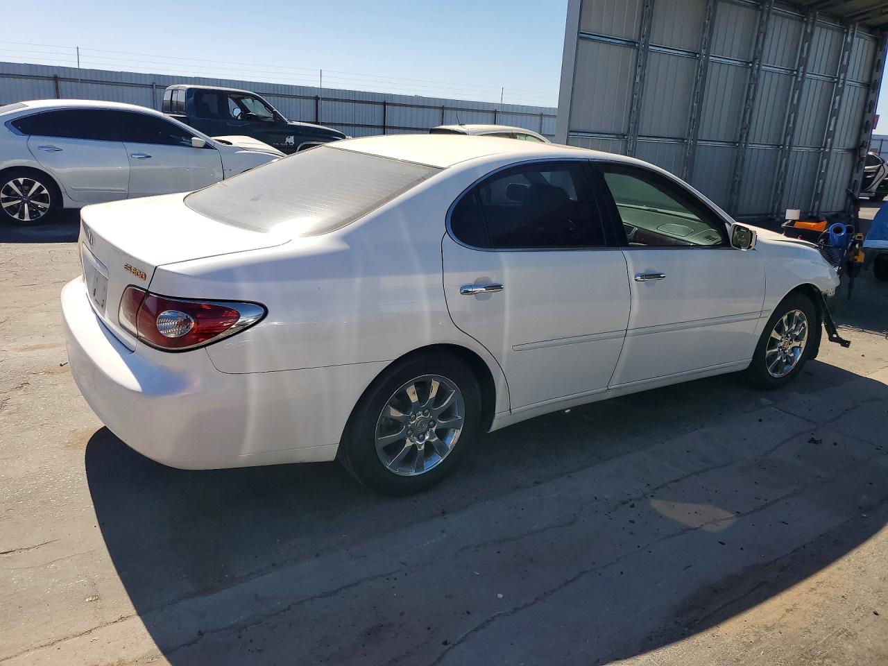 2003 Lexus Es 300 Белый vin: JTHBF30G036002692