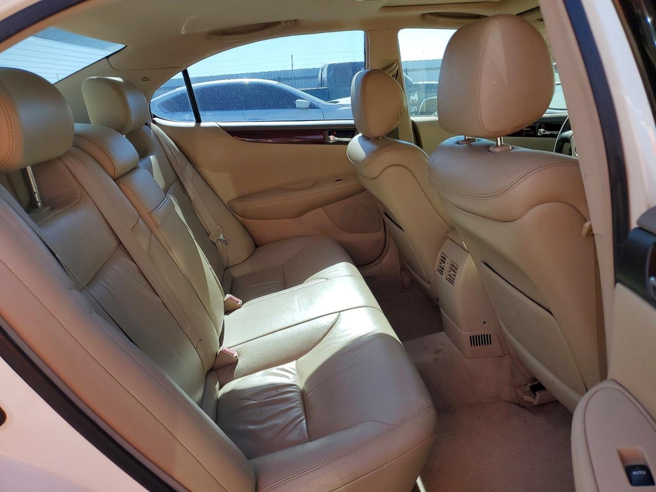 2003 Lexus Es 300 Белый vin: JTHBF30G036002692
