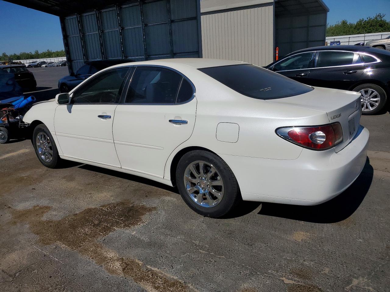 2003 Lexus Es 300 Белый vin: JTHBF30G036002692