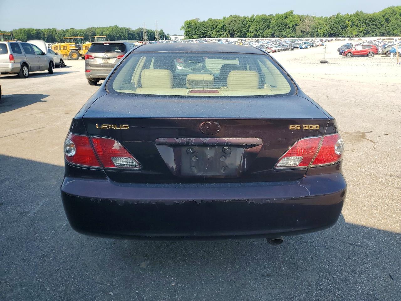 2003 Lexus Es 300 Maroon vin: JTHBF30G036015166