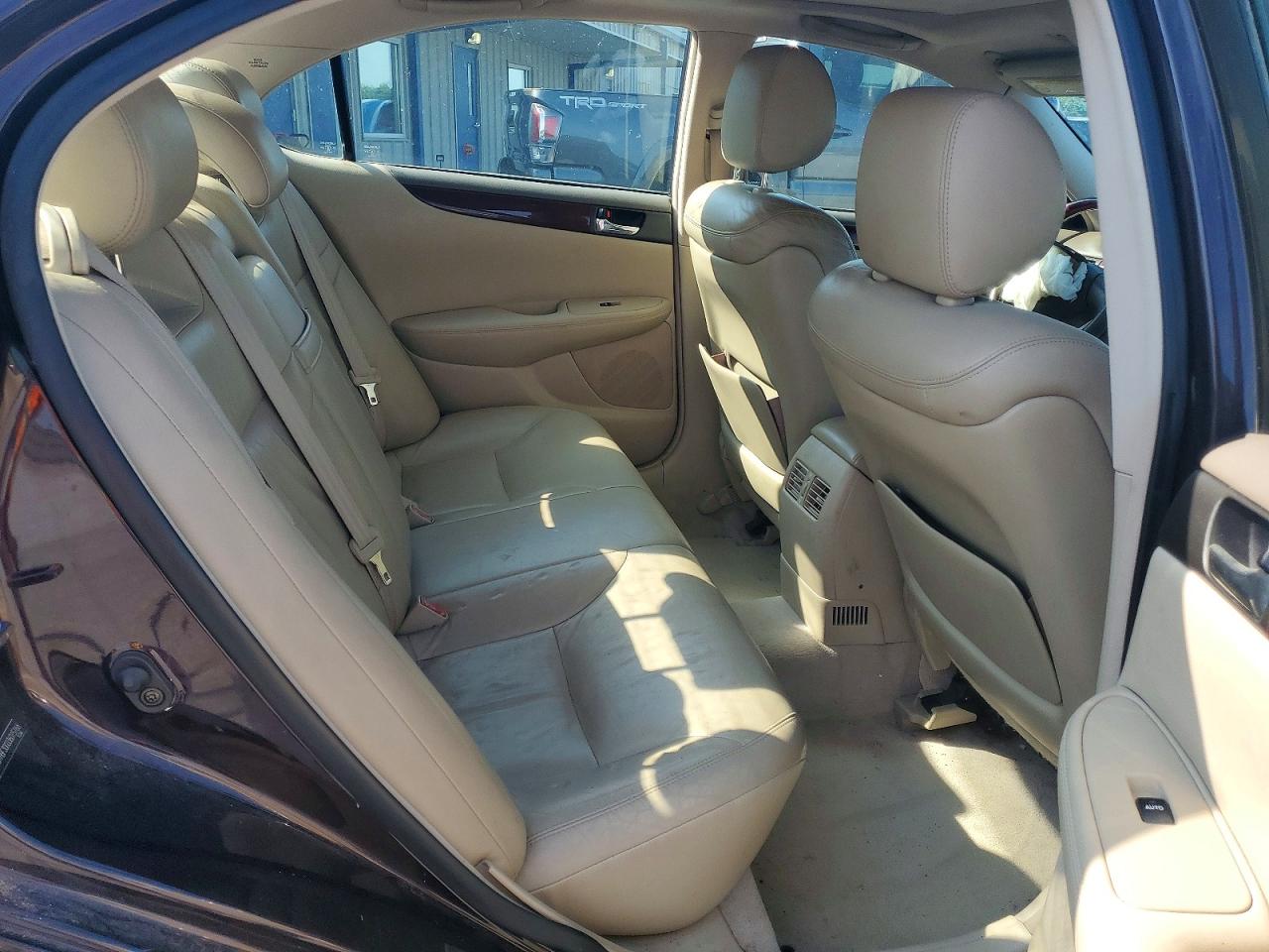 2003 Lexus Es 300 Maroon vin: JTHBF30G036015166
