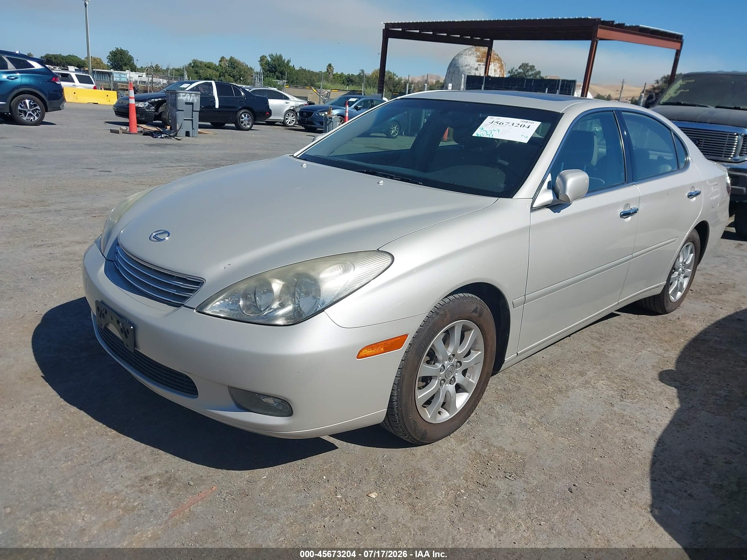 2002 Lexus Es 300   Серый vin: JTHBF30G120081565