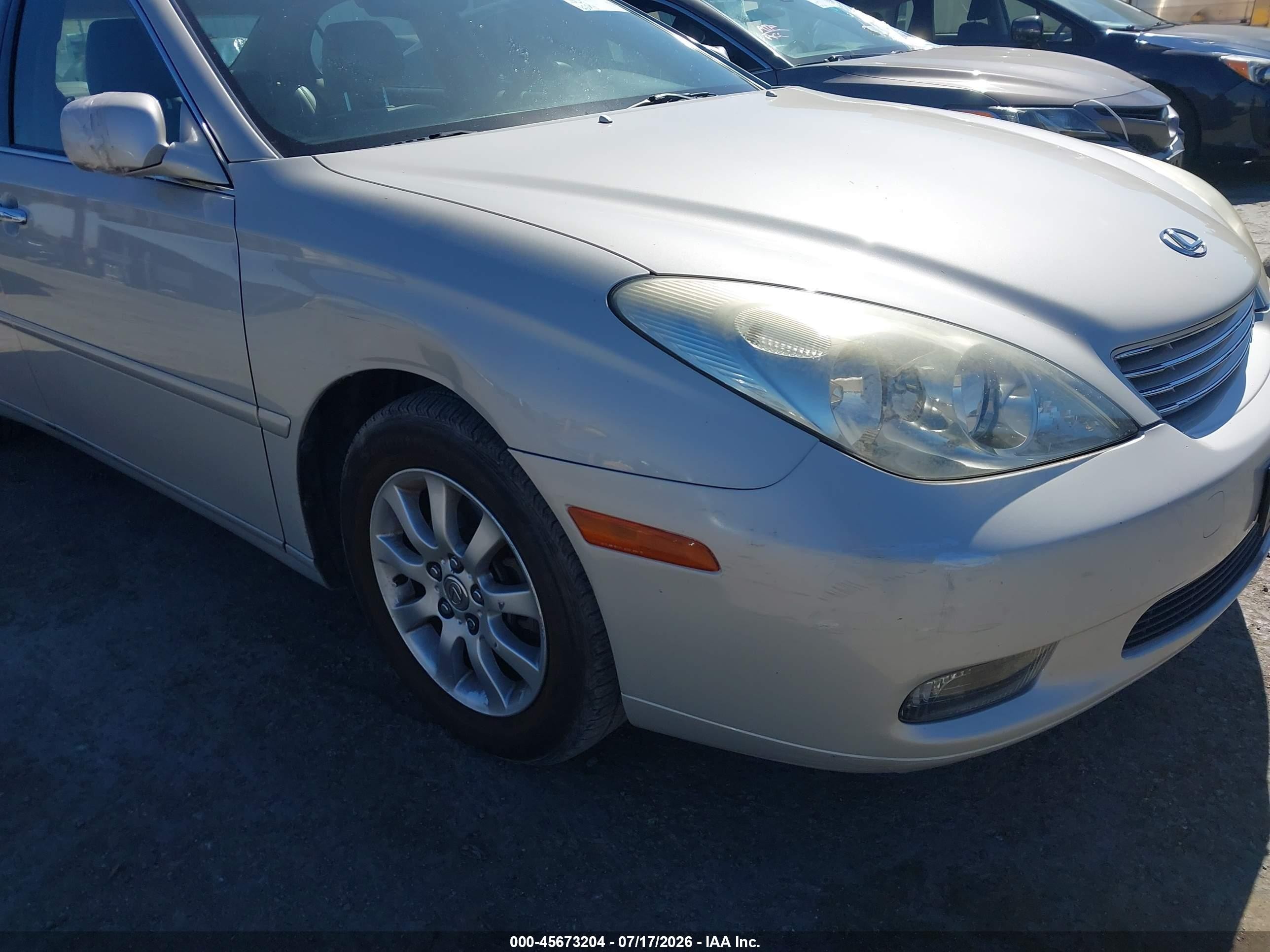 2002 Lexus Es 300   Серый vin: JTHBF30G120081565